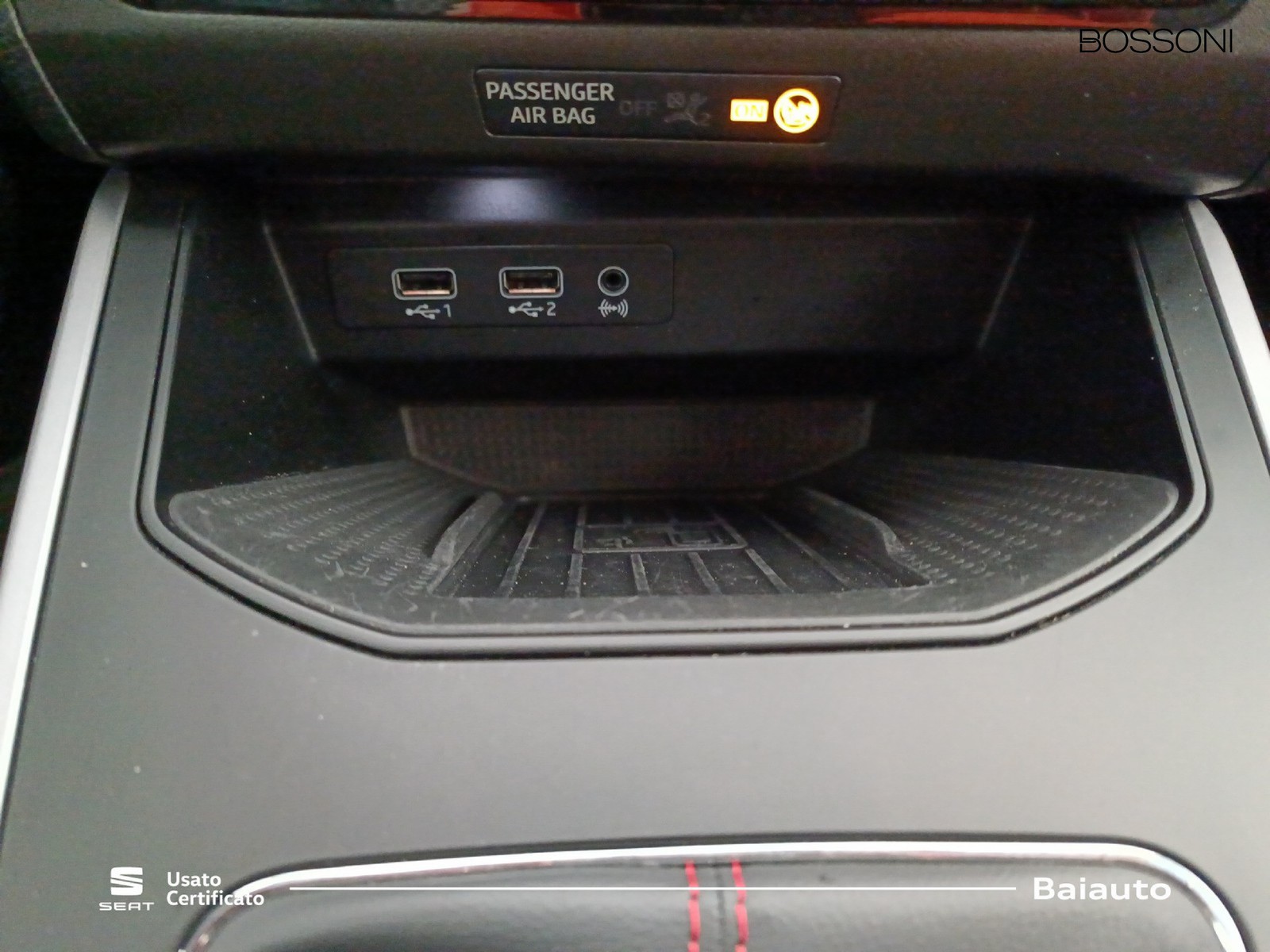 12 - Seat Arona 1.0 tgi 90cv fr