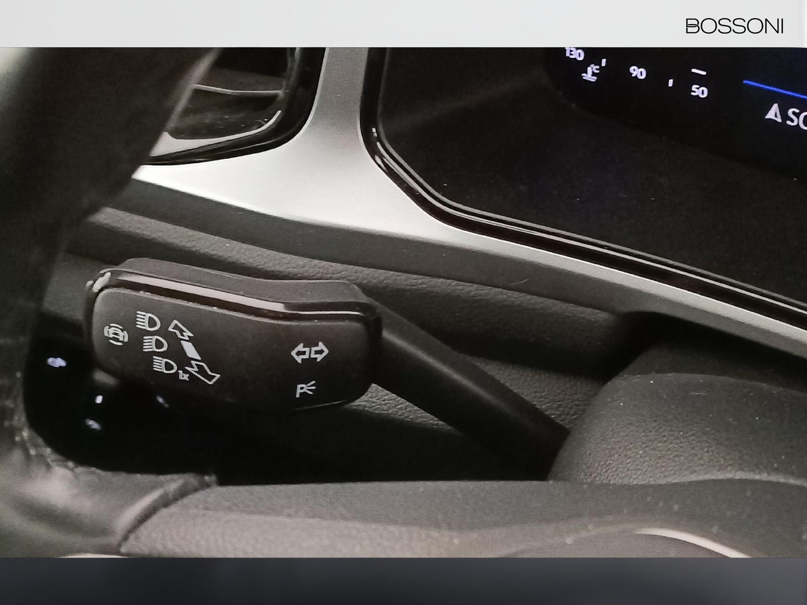 28 - Volkswagen T-Roc 2.0 tdi scr 115cv life