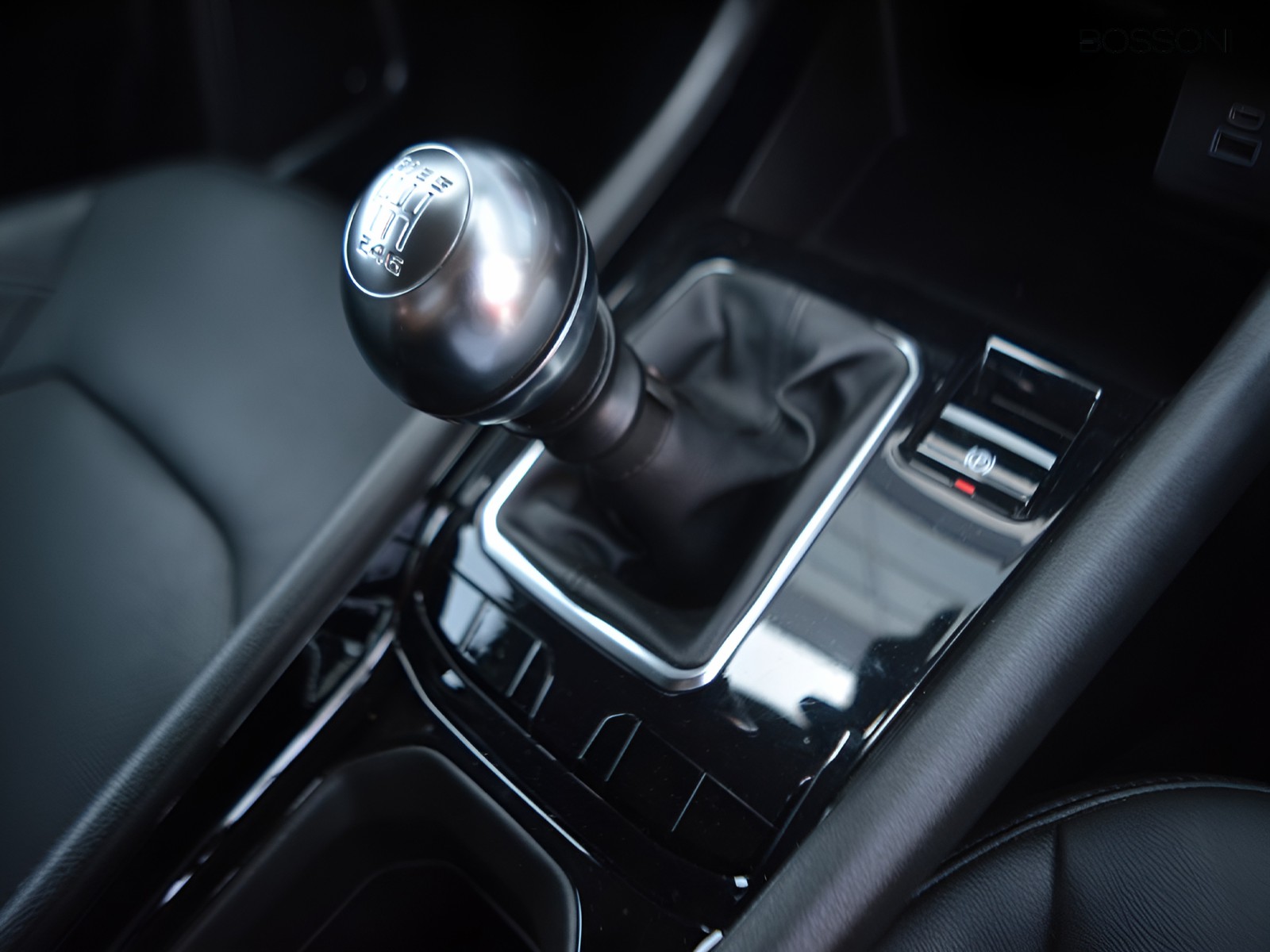 12 - Jeep Compass 1.6 multijet ii 130cv s 2wd