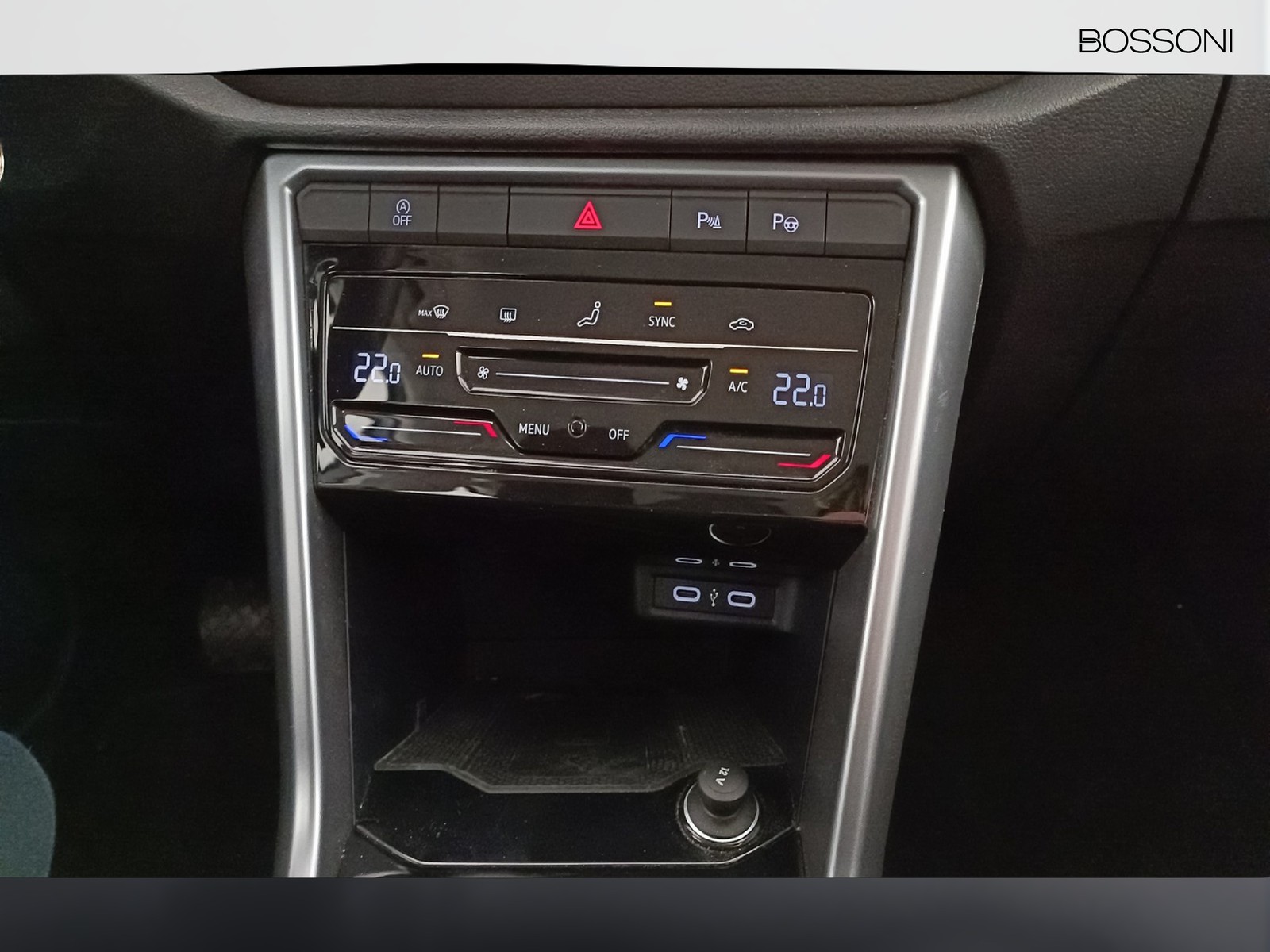 29 - Volkswagen T-Roc 2.0 tdi scr 150cv life dsg