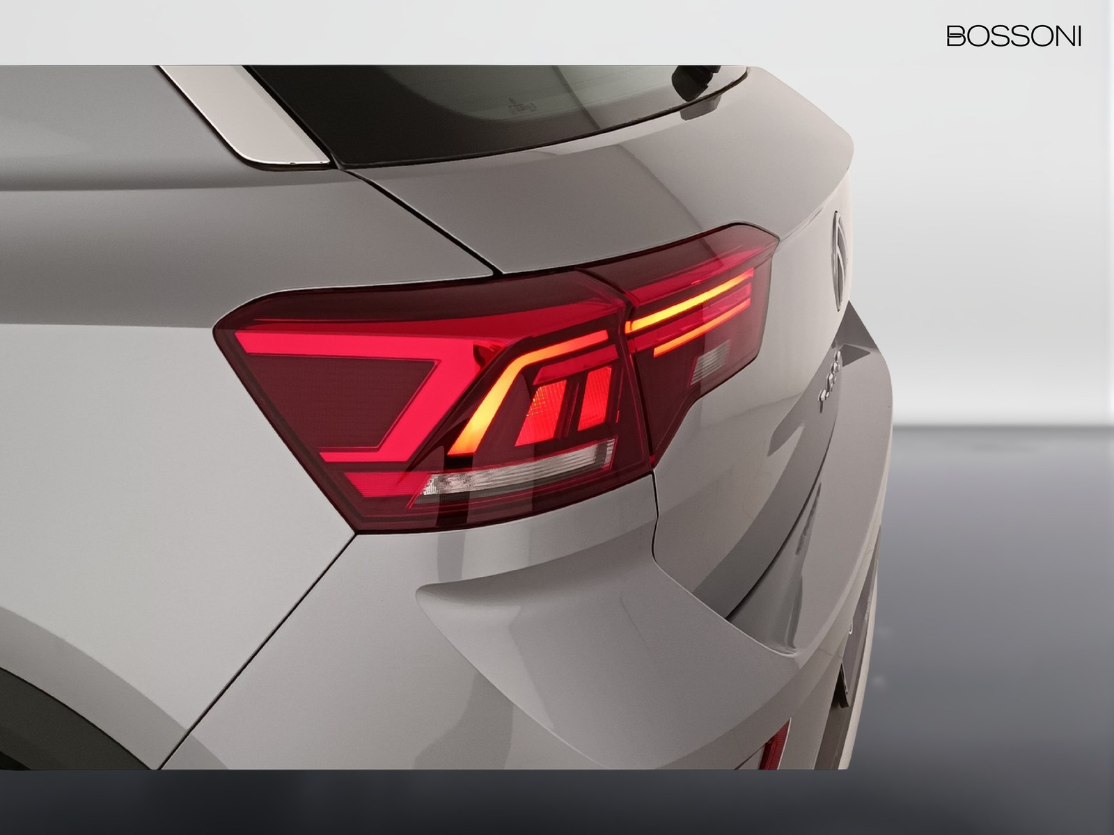 41 - Volkswagen T-Roc 2.0 tdi scr 150cv life dsg