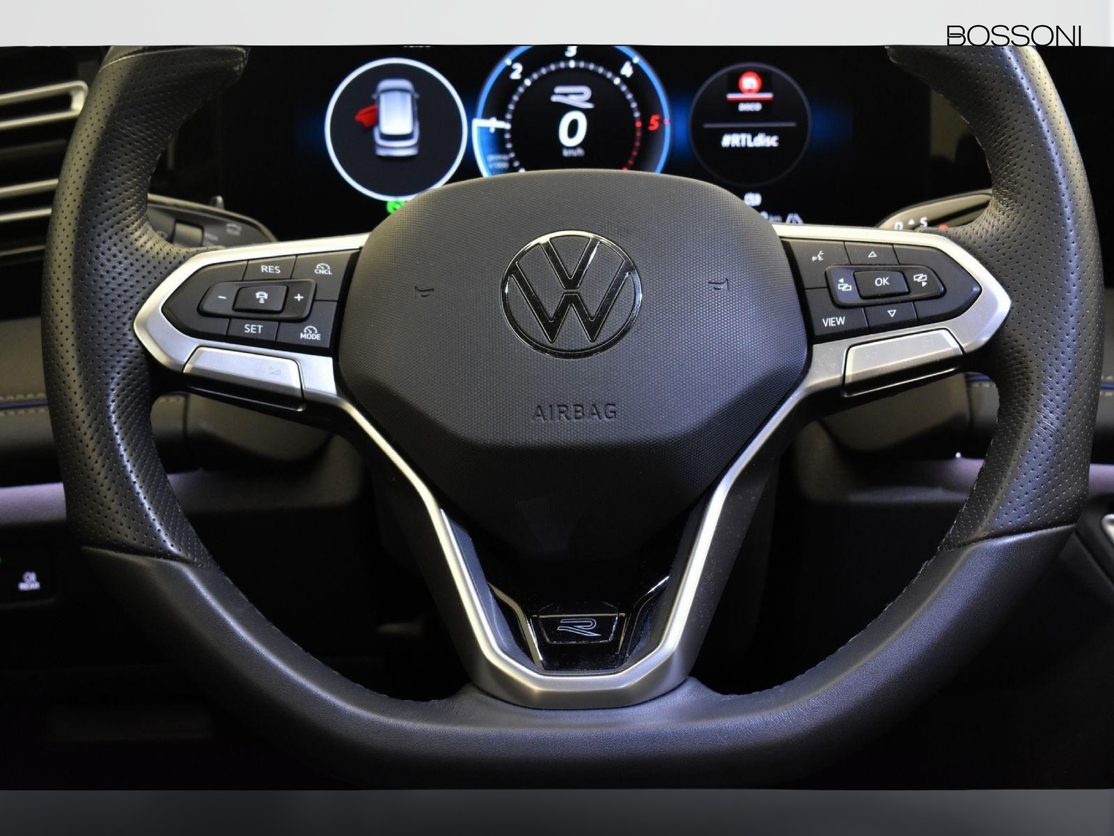 11 - Volkswagen Tiguan 2.0 tdi scr 150cv r-line dsg