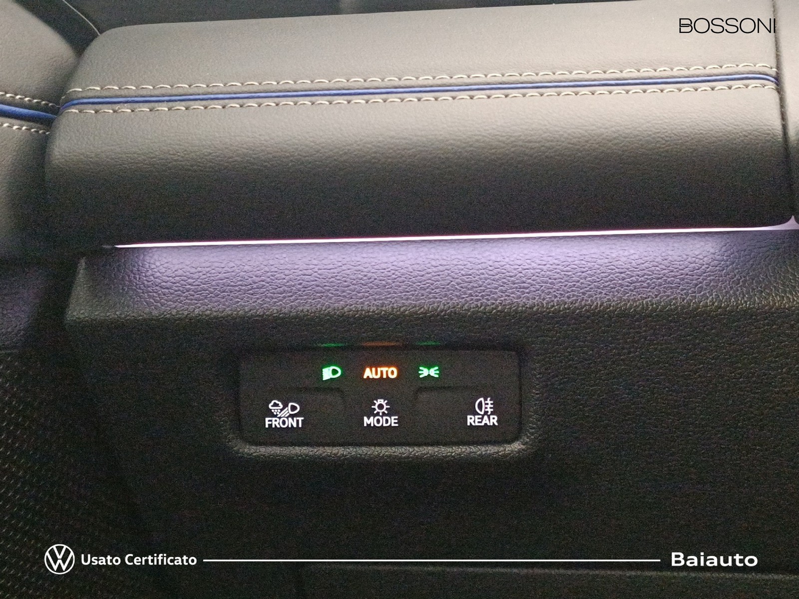 18 - Volkswagen Tiguan 2.0 tdi scr 150cv r-line dsg