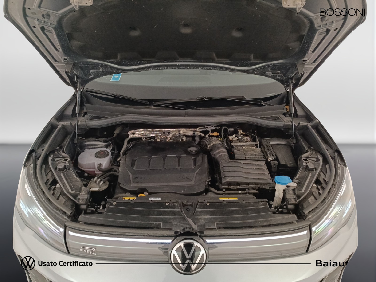 34 - Volkswagen Tiguan 2.0 tdi scr 150cv r-line dsg