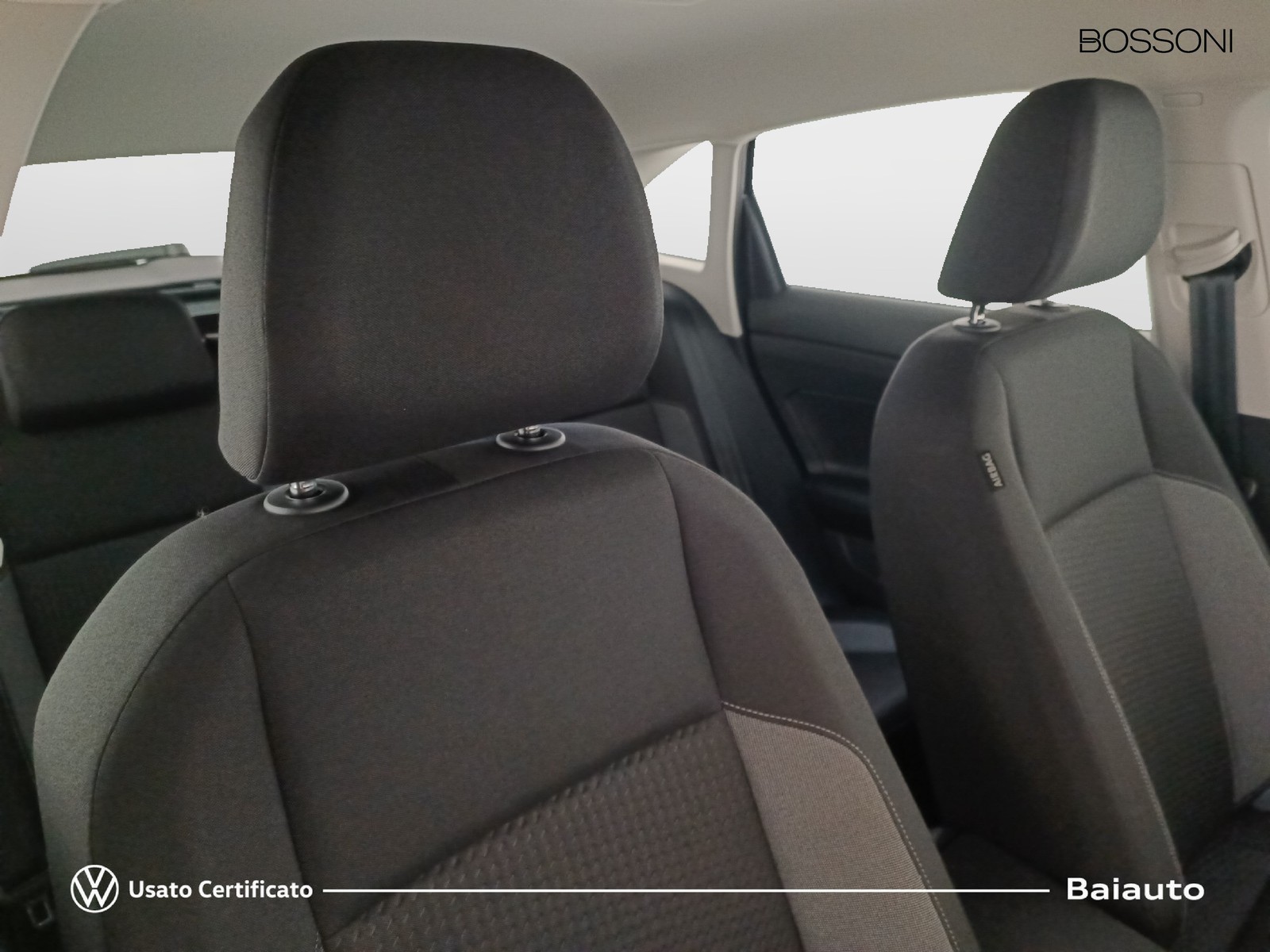 21 - Volkswagen Taigo 1.0 tsi 115cv life