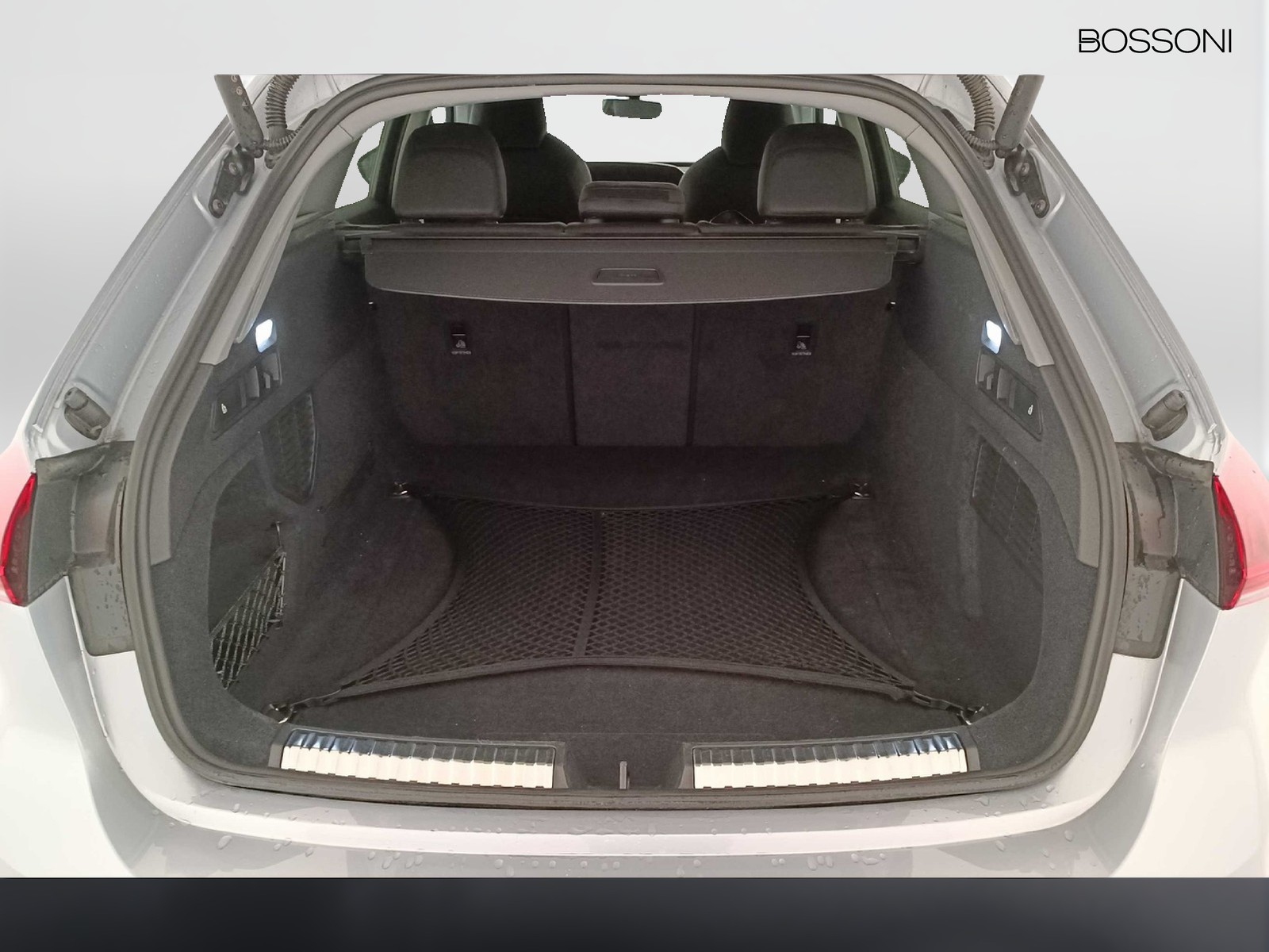 33 - Audi A5 avant 2.0 tdi mhev+ 204cv business advanced