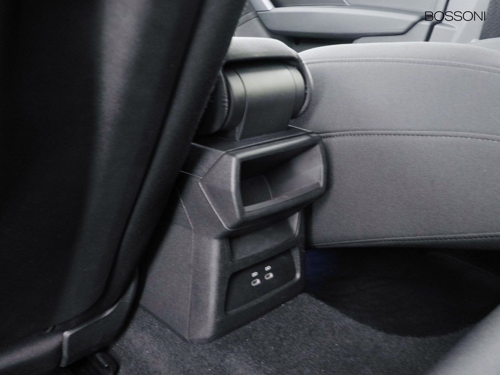 27 - Audi A3 allstreet 2.0 tdi 150cv business advanced s tronic