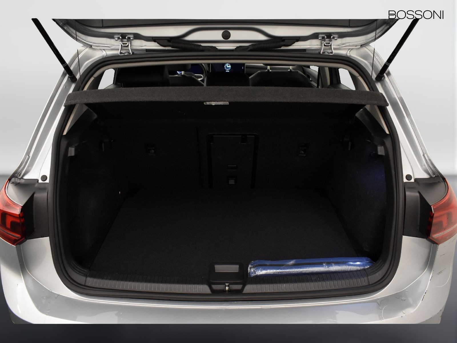 10 - Volkswagen Golf 2.0 tdi scr 150cv style dsg