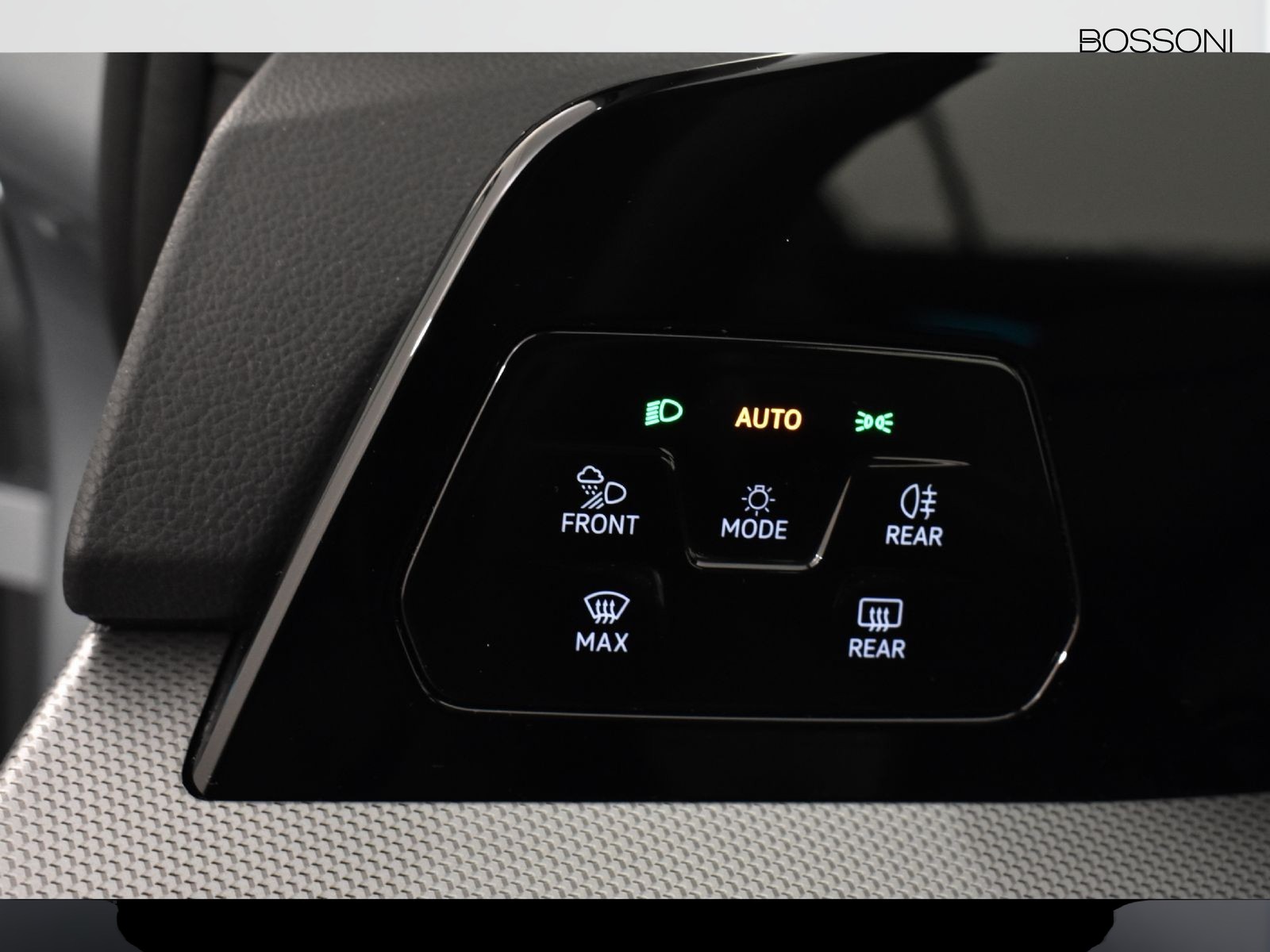 18 - Volkswagen Golf 2.0 tdi scr 150cv style dsg