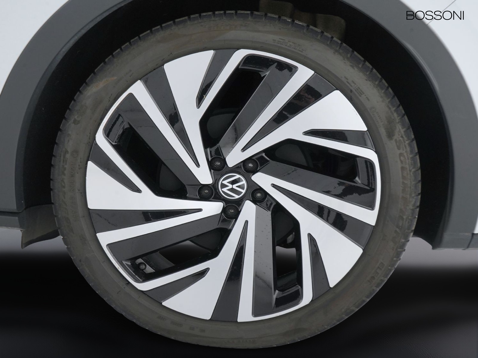 12 - Volkswagen ID.4 77kwh gtx 4motion