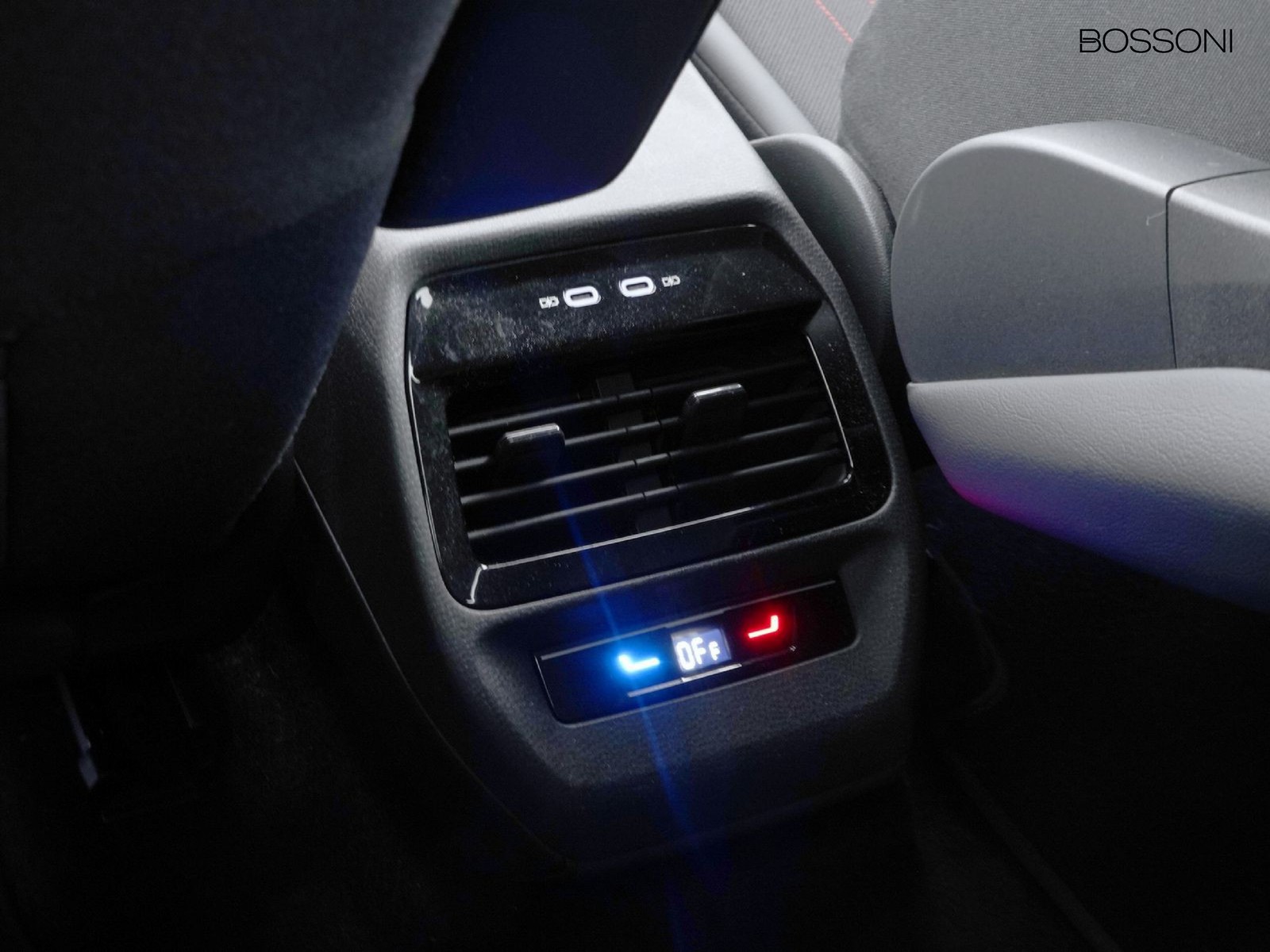 29 - Volkswagen ID.4 77kwh gtx 4motion