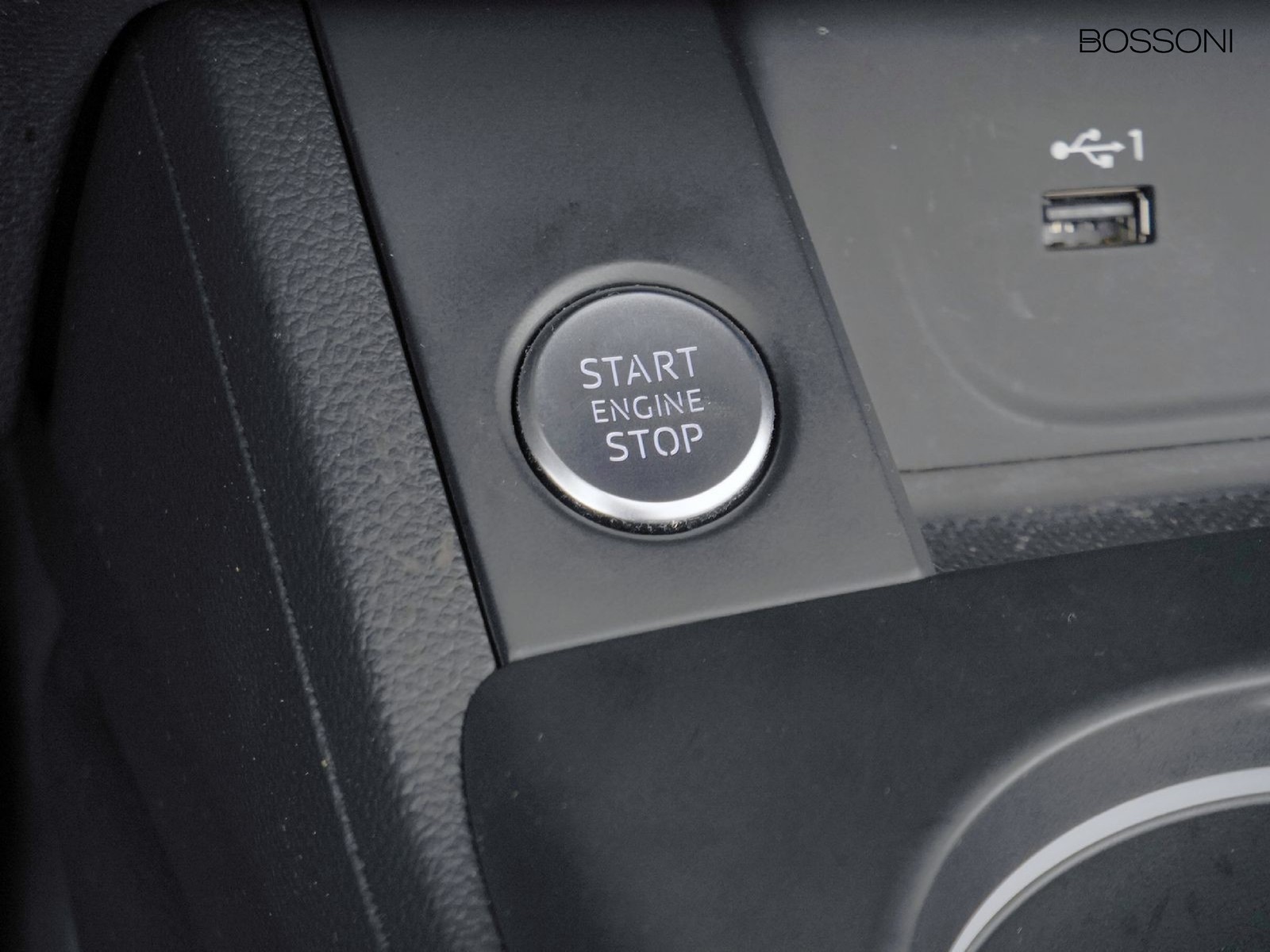 24 - Audi A5 cabrio 35 2.0 tdi mhev 163cv s line edition s tronic