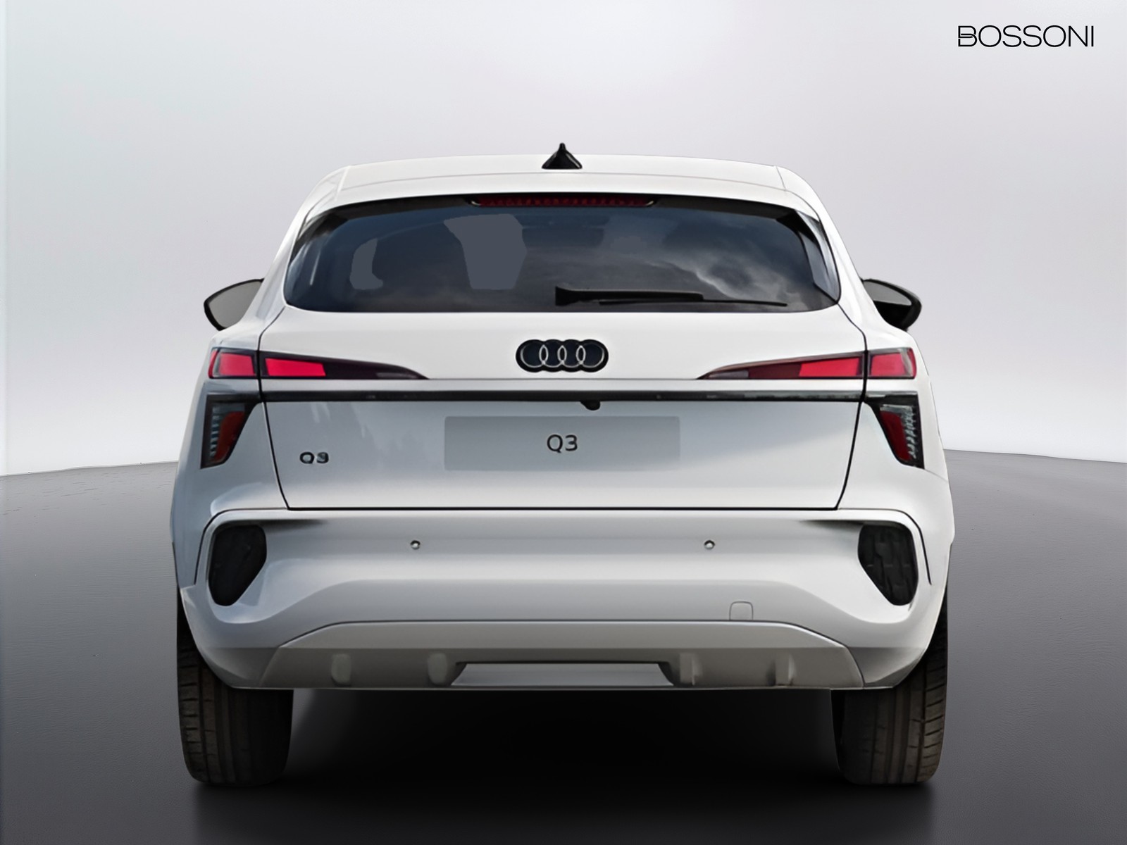 4 - Audi Q3 sportback 1.5 e-hybrid 272cv business advanced s tronic