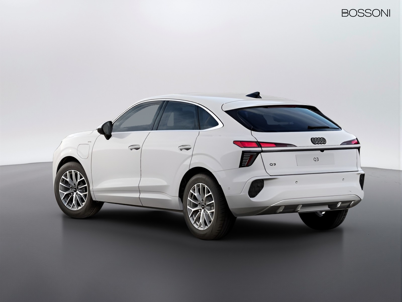 6 - Audi Q3 sportback 1.5 e-hybrid 272cv business advanced s tronic