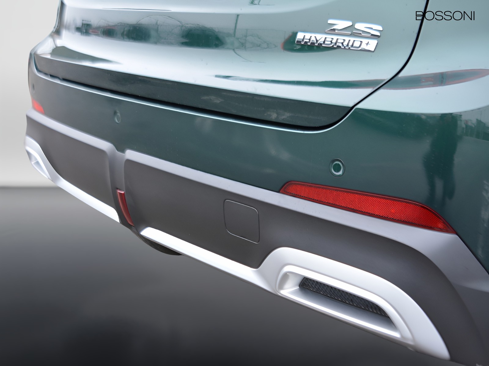 23 - Mg ZS 1.5 hybrid+ luxury auto