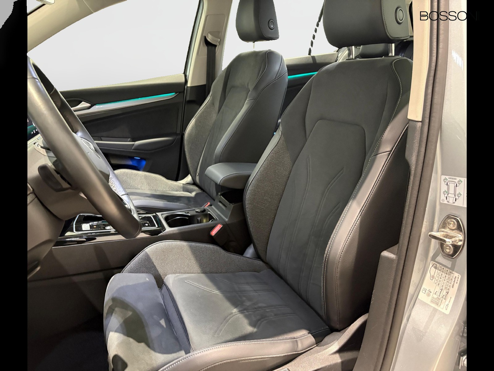 23 - Volkswagen Golf 2.0 tdi scr 150cv style dsg