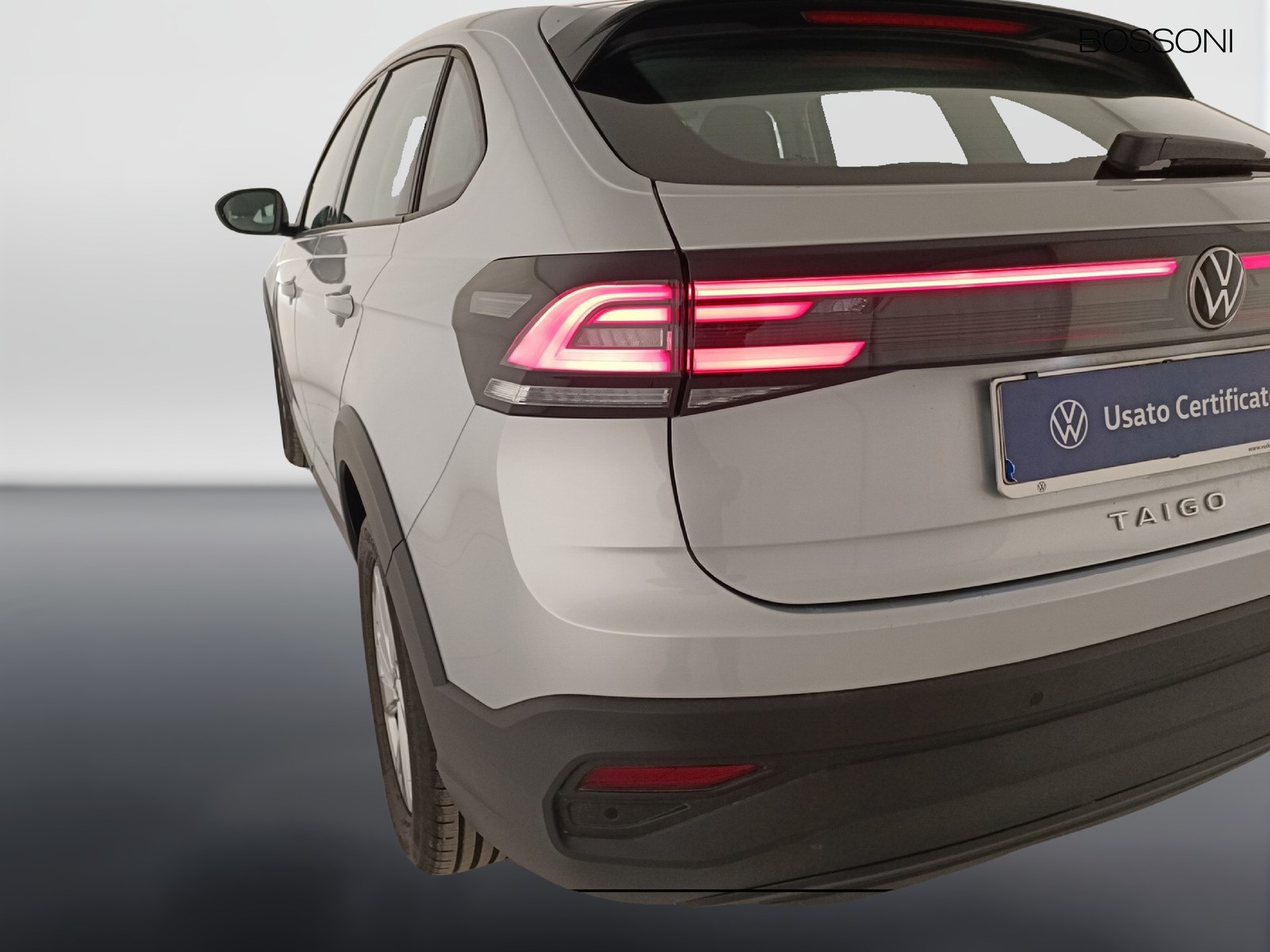 24 - Volkswagen Taigo 1.0 tsi 115cv life