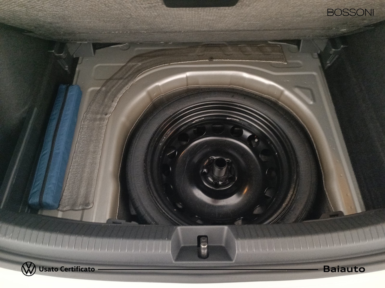 27 - Volkswagen Taigo 1.0 tsi 115cv life