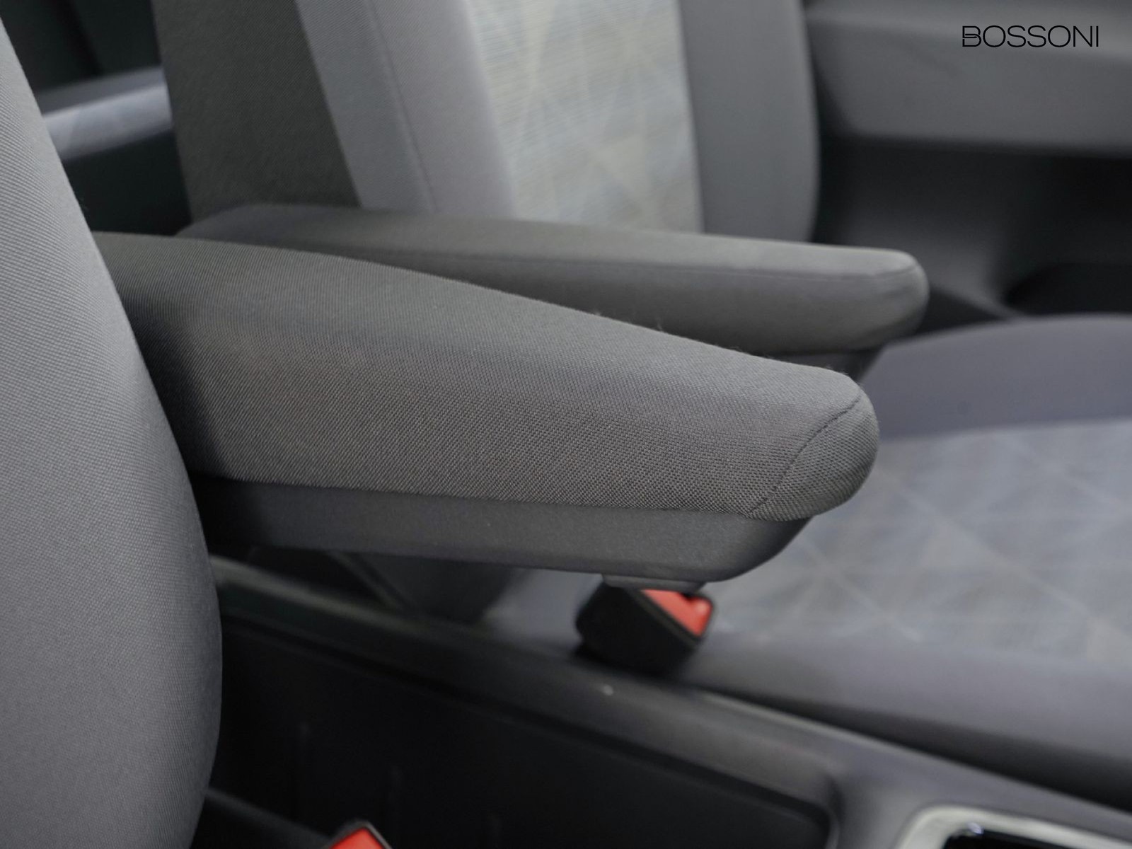 18 - Volkswagen ID.3 58 kwh pro performance active