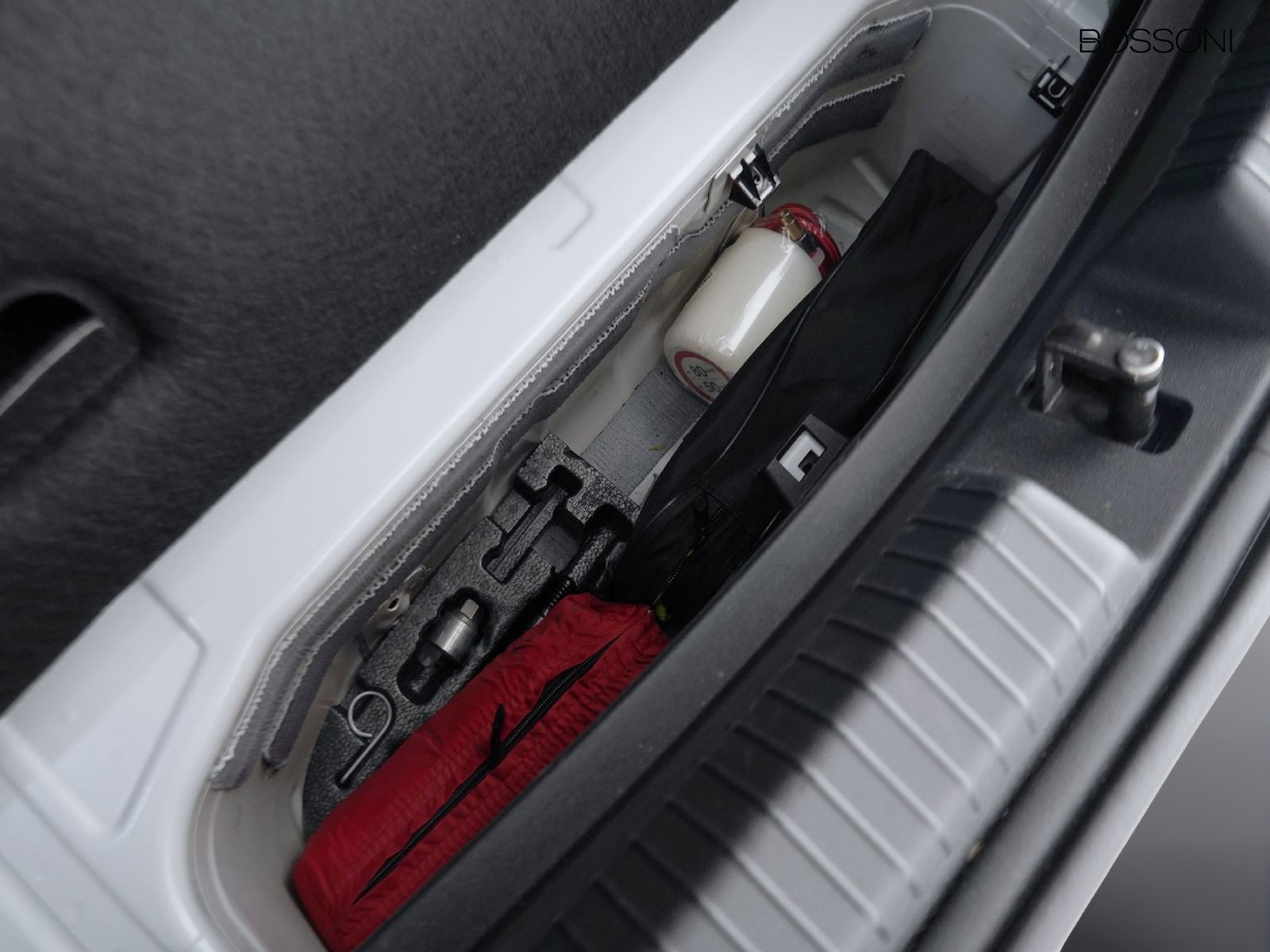 32 - Volkswagen ID.3 58 kwh pro performance active