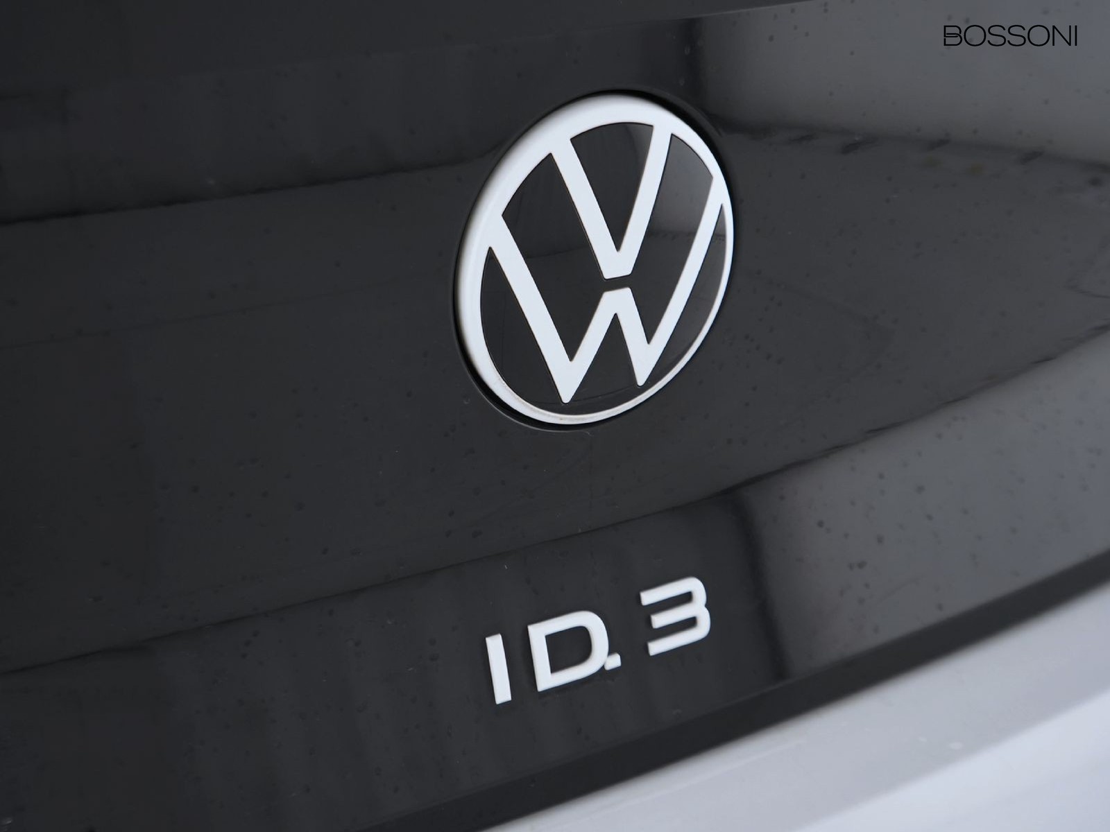 35 - Volkswagen ID.3 58 kwh pro performance active