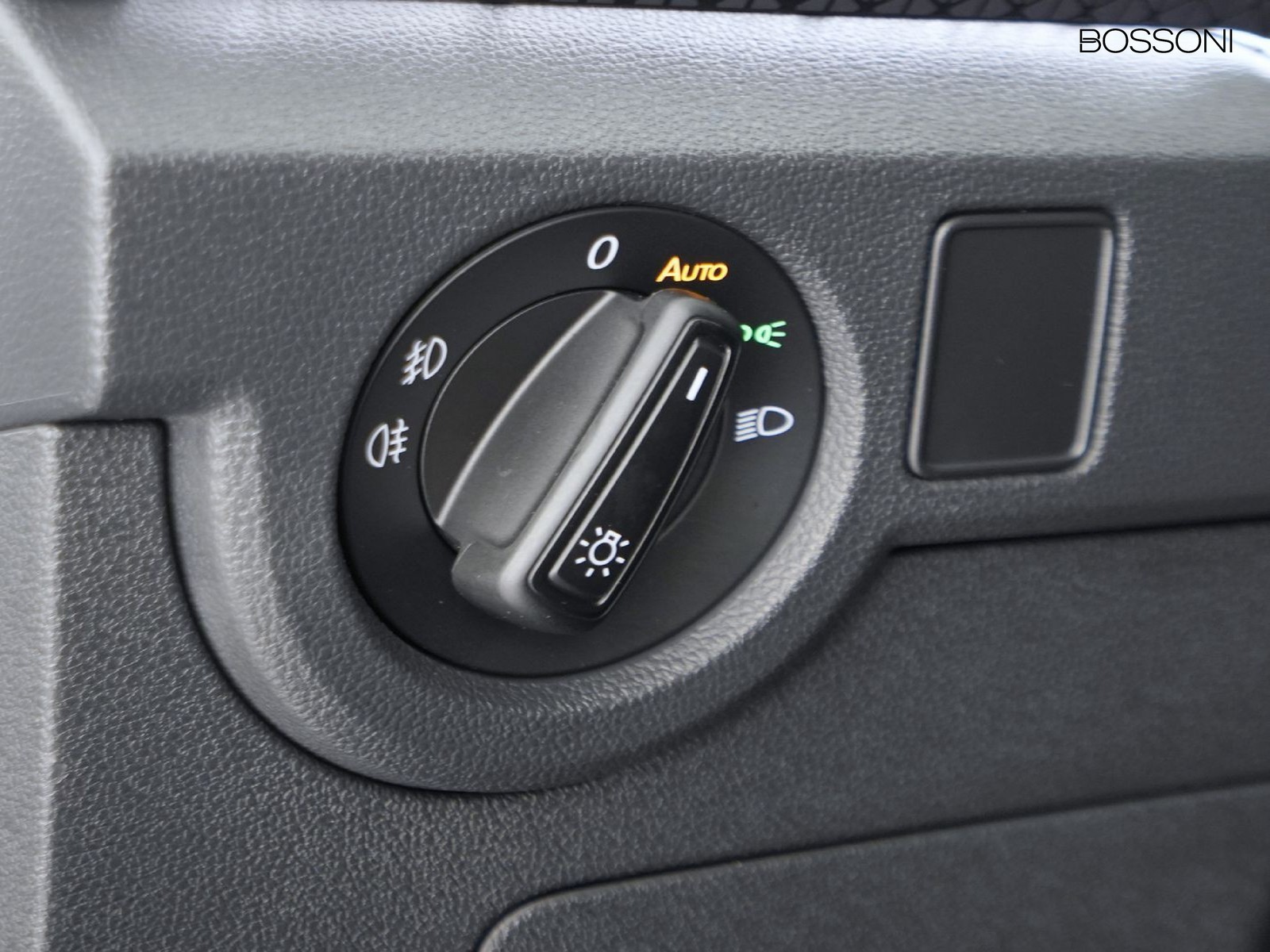 16 - Volkswagen T-Cross 1.5 tsi 150cv advanced dsg