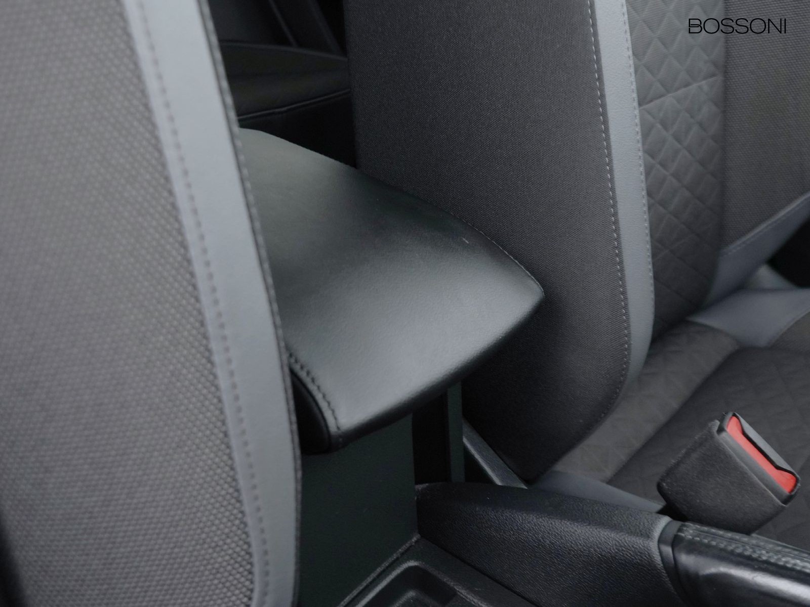 18 - Volkswagen T-Cross 1.5 tsi 150cv advanced dsg