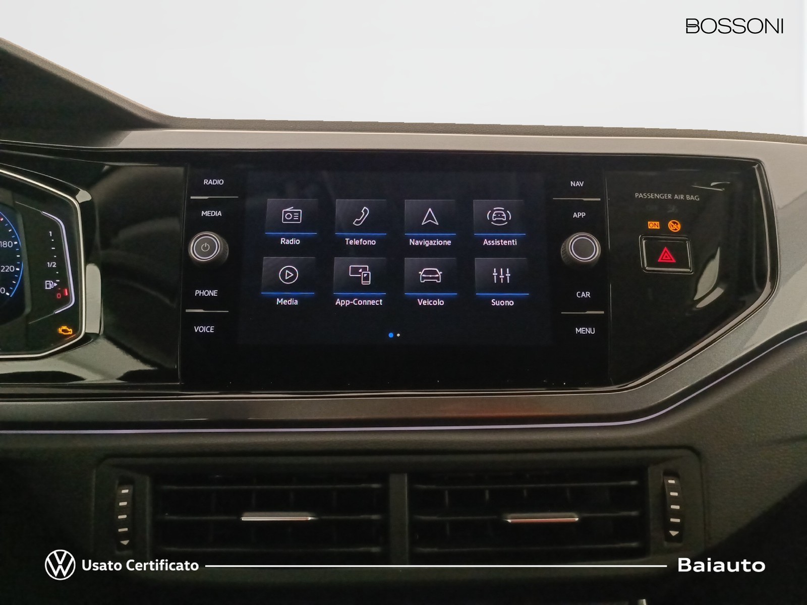 10 - Volkswagen Polo 1.0 tsi 95cv style