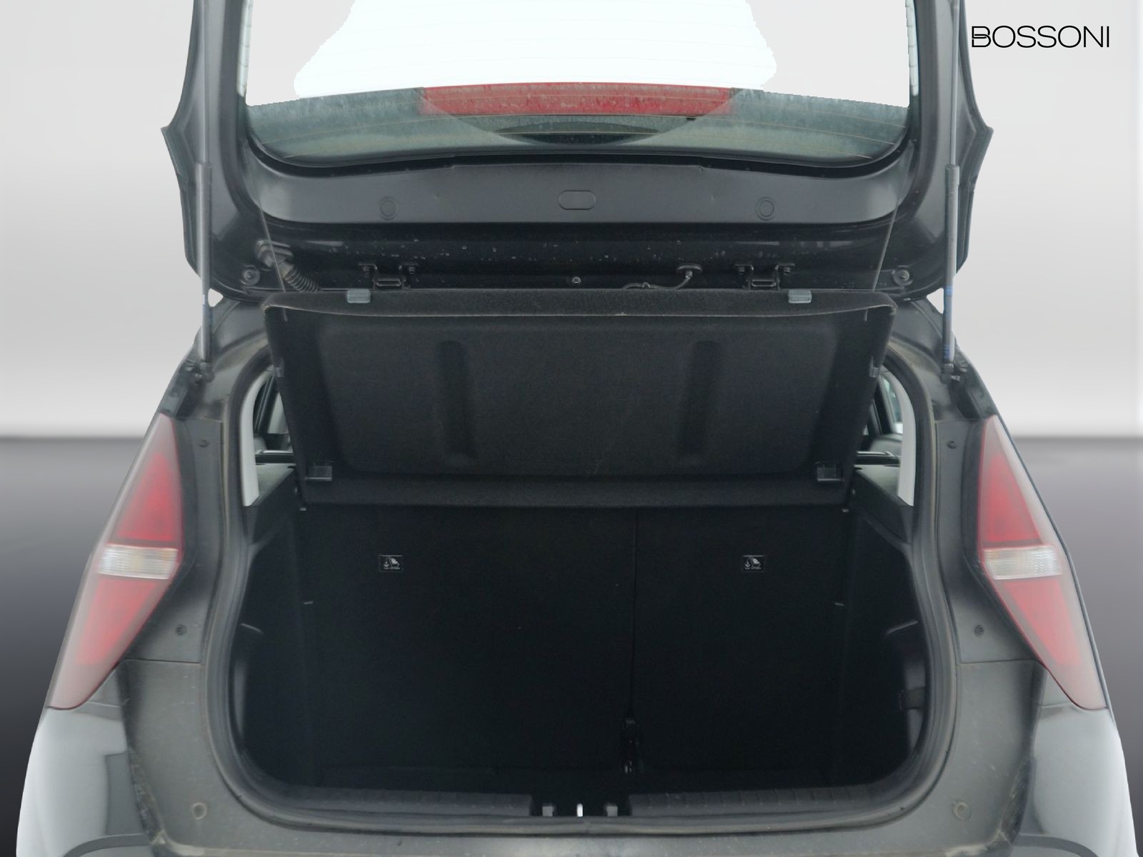 10 - Hyundai Bayon 1.2 mpi xclass