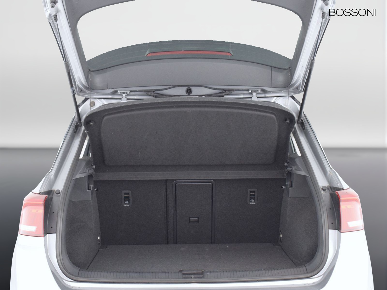 10 - Volkswagen T-Roc 2.0 tdi scr 115cv life