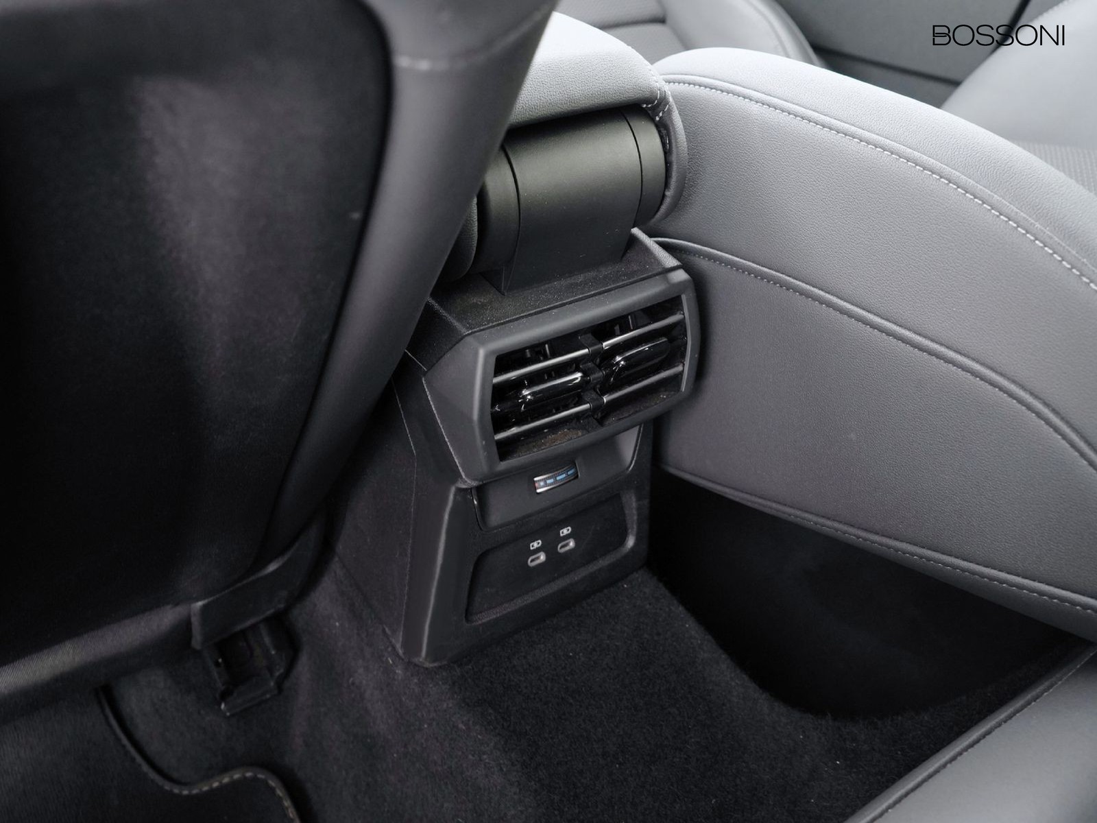 28 - Audi A3 sportback 2.0 tdi 150cv s line edition s tronic