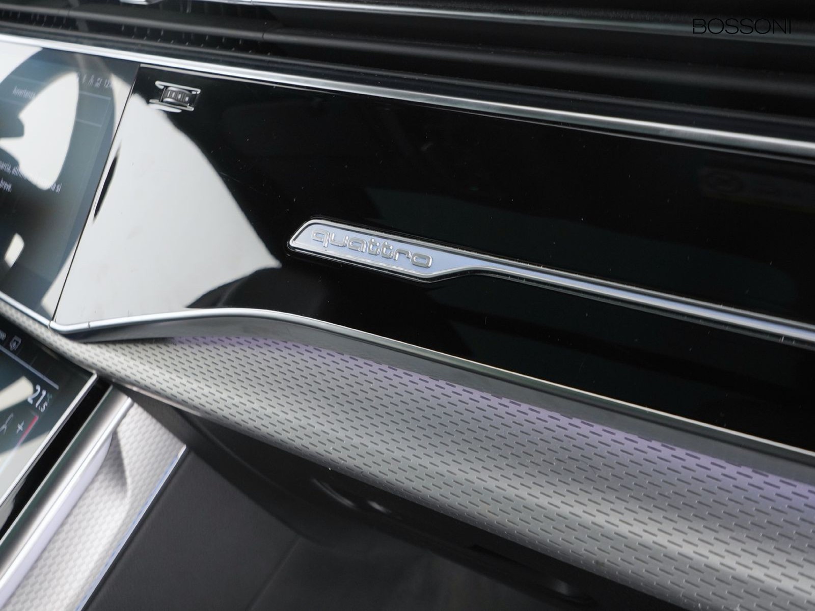 17 - Audi Q8 3.0 v6 tdi mhev 286cv s line edition quattro