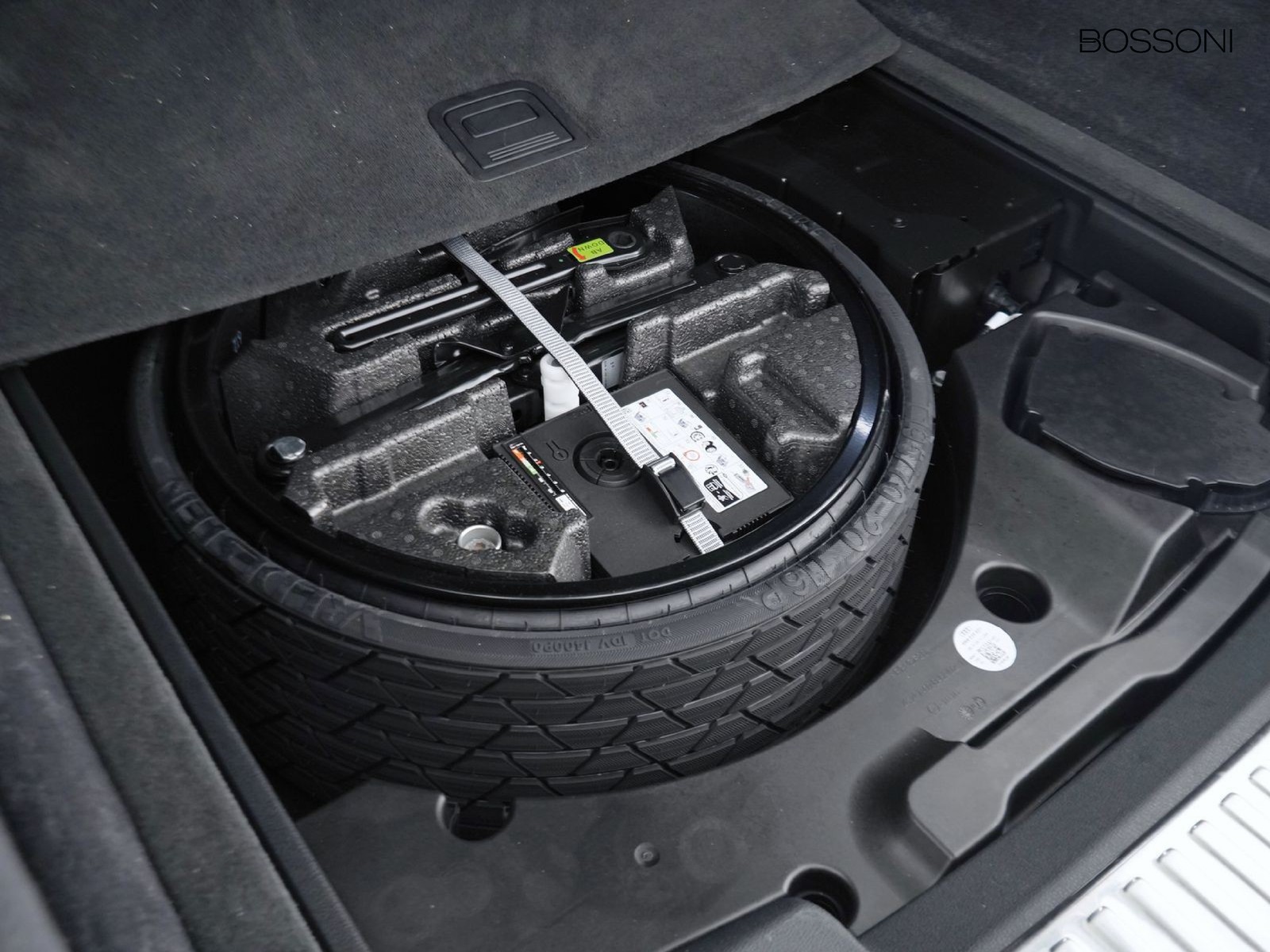 36 - Audi Q8 3.0 v6 tdi mhev 286cv s line edition quattro