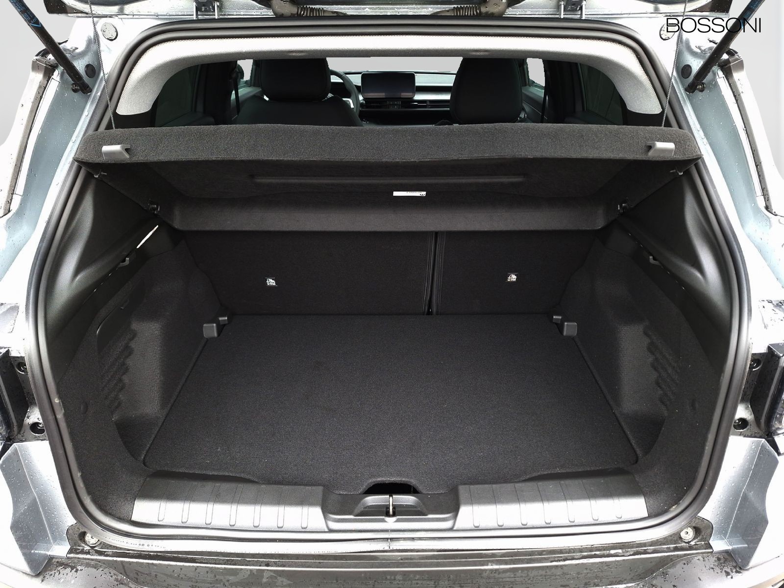 6 - Jeep Avenger 1.2 turbo 100cv altitude fwd