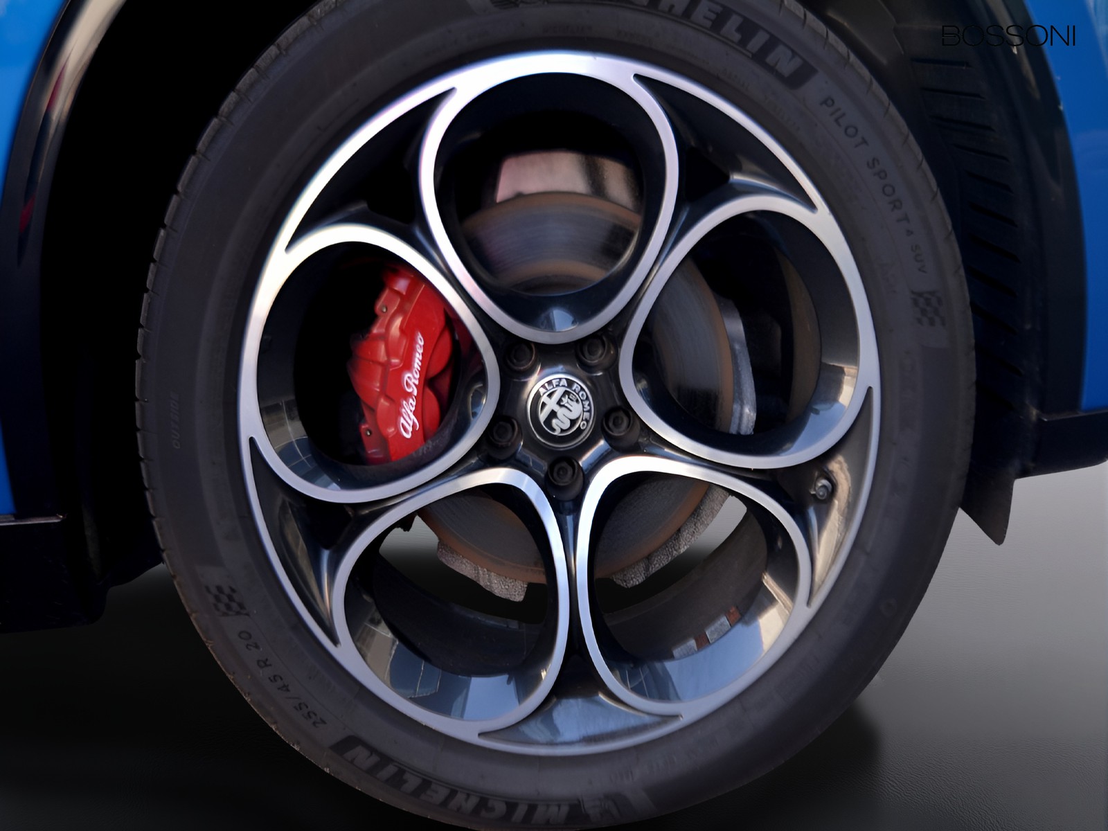 15 - Alfa Romeo Stelvio 2.2 turbo 210cv veloce q4 at8