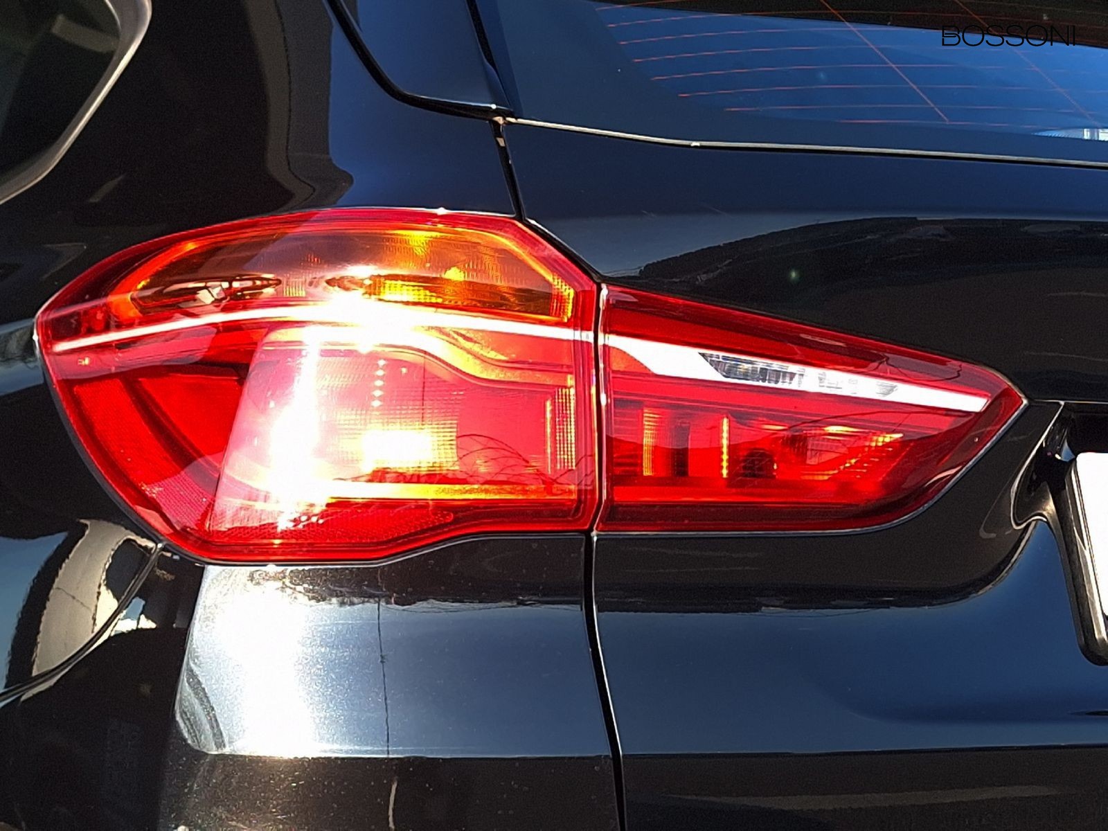 15 - BMW X1 18d sdrive business advantage steptronic