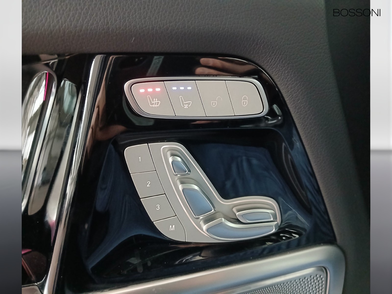 16 - Mercedes Classe G 500 v8 422cv amg line 9g-tronic