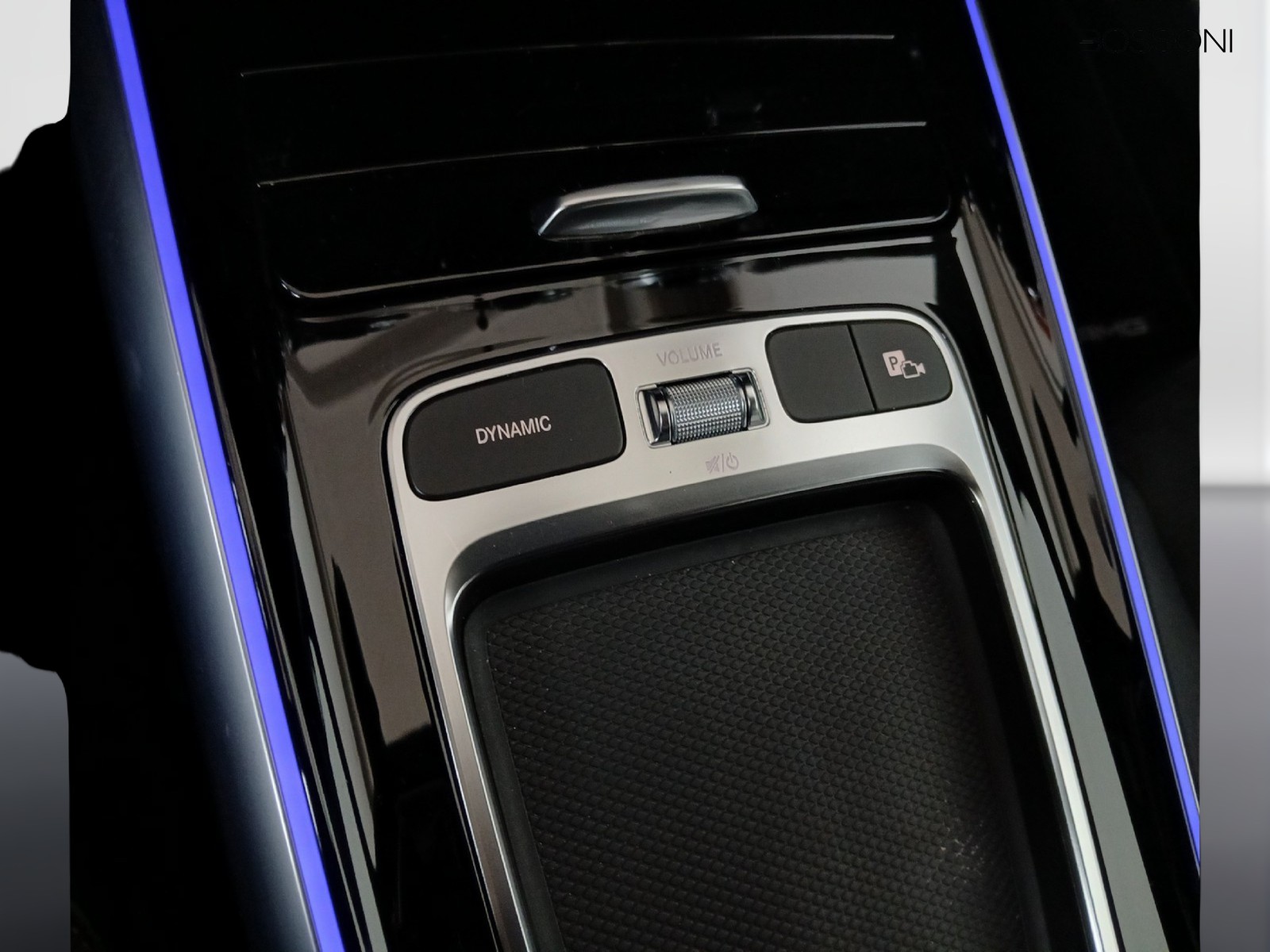 15 - Mercedes GLA 200 d amg line advanced plus 8g-dct