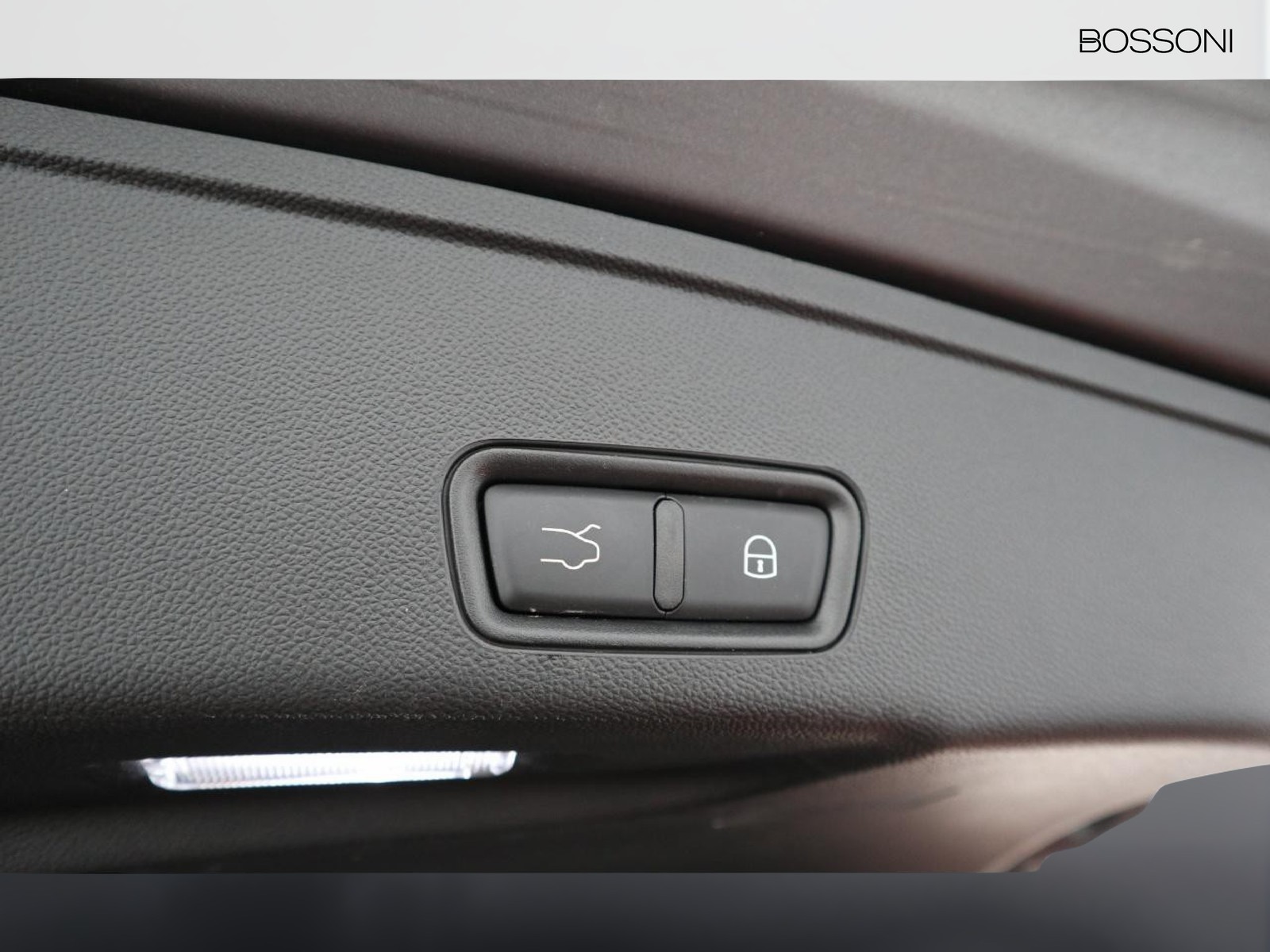 22 - Maserati Grecale 3.0 v6 v6 530cv trofeo awd