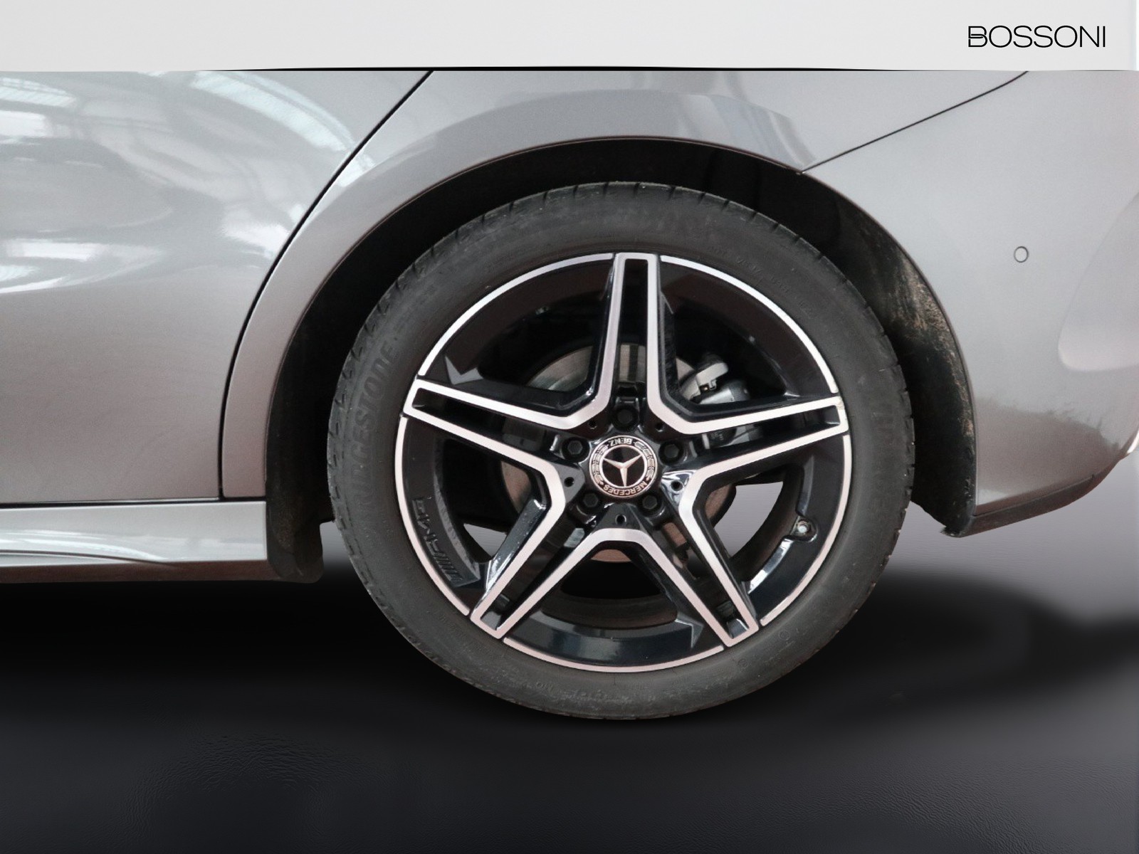 4 - Mercedes Classe B 200 d amg line advanced plus 8g-dct