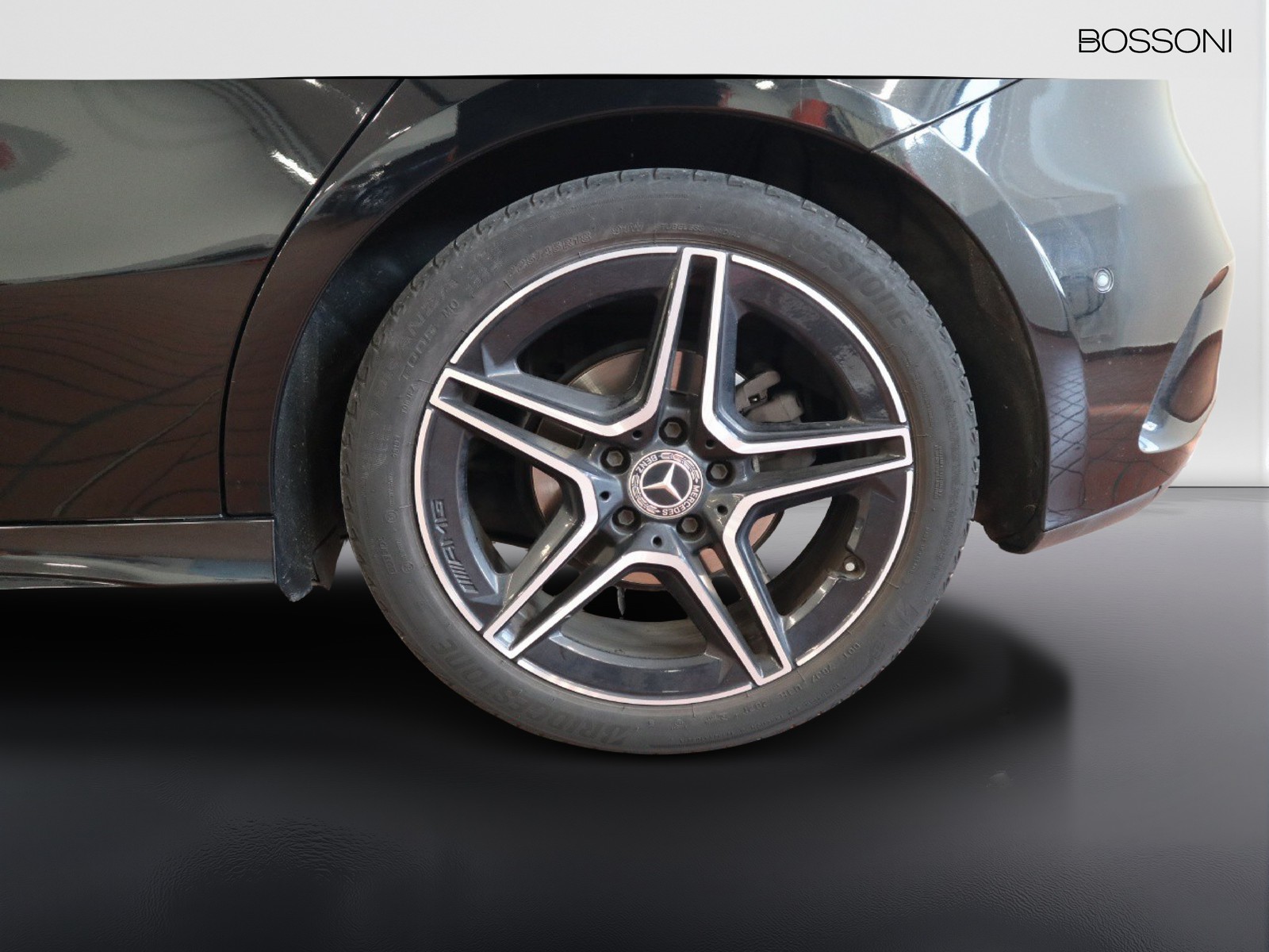 4 - Mercedes Classe A 200 d premium 8g-dct