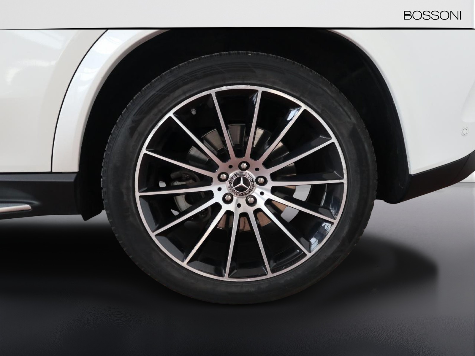 4 - Mercedes Classe GLE gle suv 300 d mild hybrid premium 4matic 9g-tronic plus