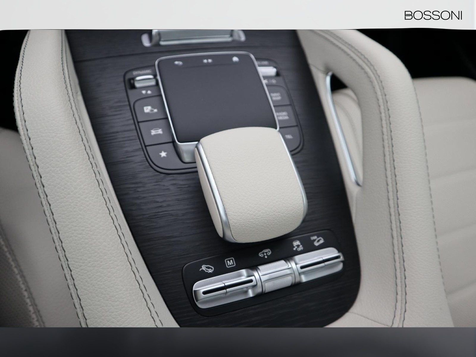 17 - Mercedes Classe GLS gls 450 d amg line premium plus 4matic 9g-tronic