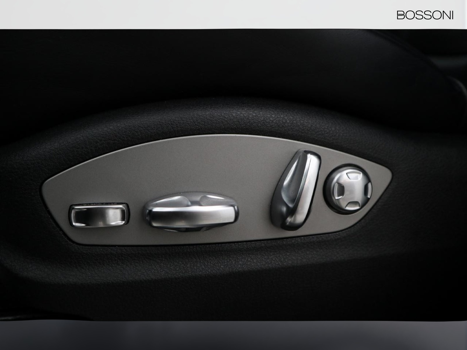 18 - Porsche Macan 2.9 v6 380cv s pdk