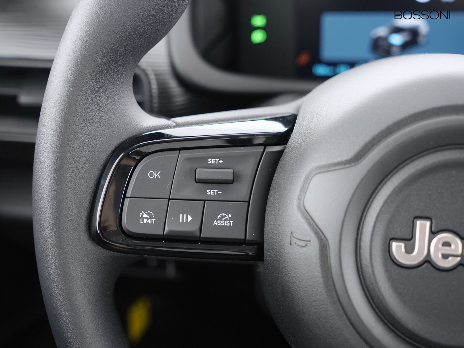 26 - Jeep Avenger full-electric longitude fwd auto