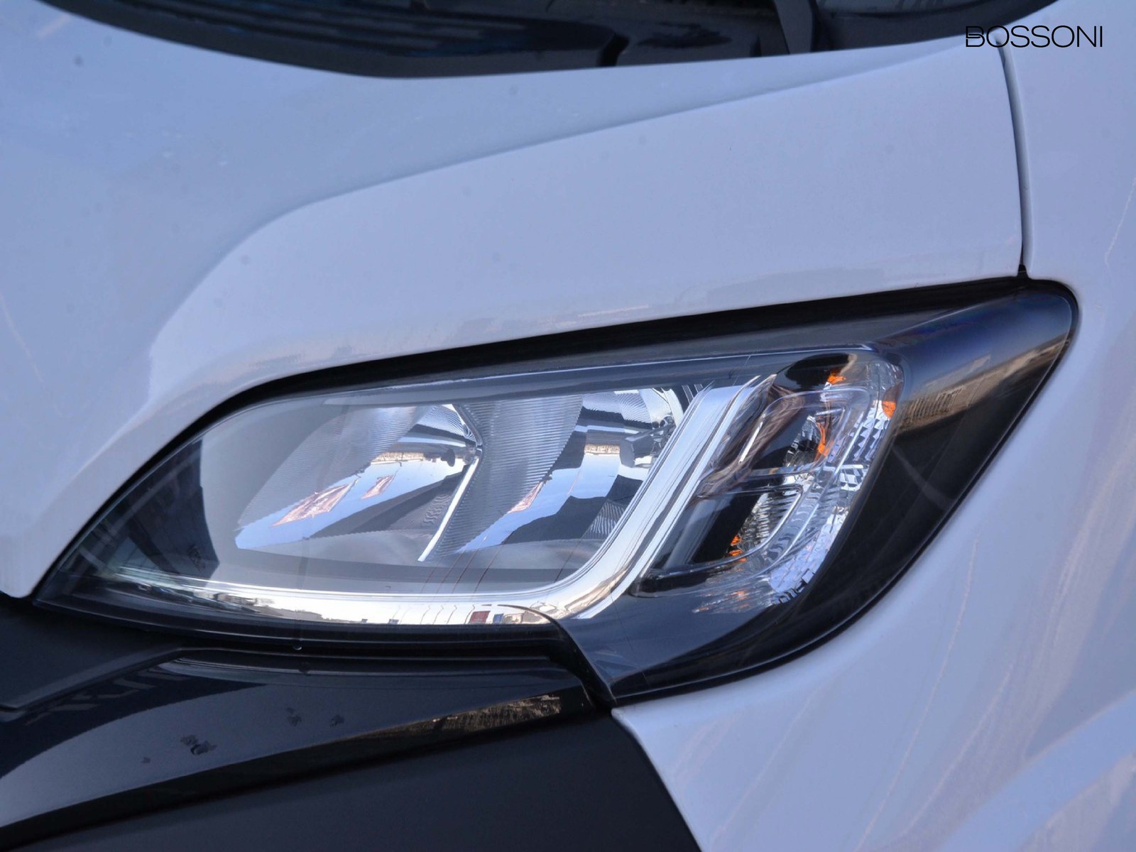 21 - Peugeot Boxer 35 l2h2 2.2 diesel 140cv s&s