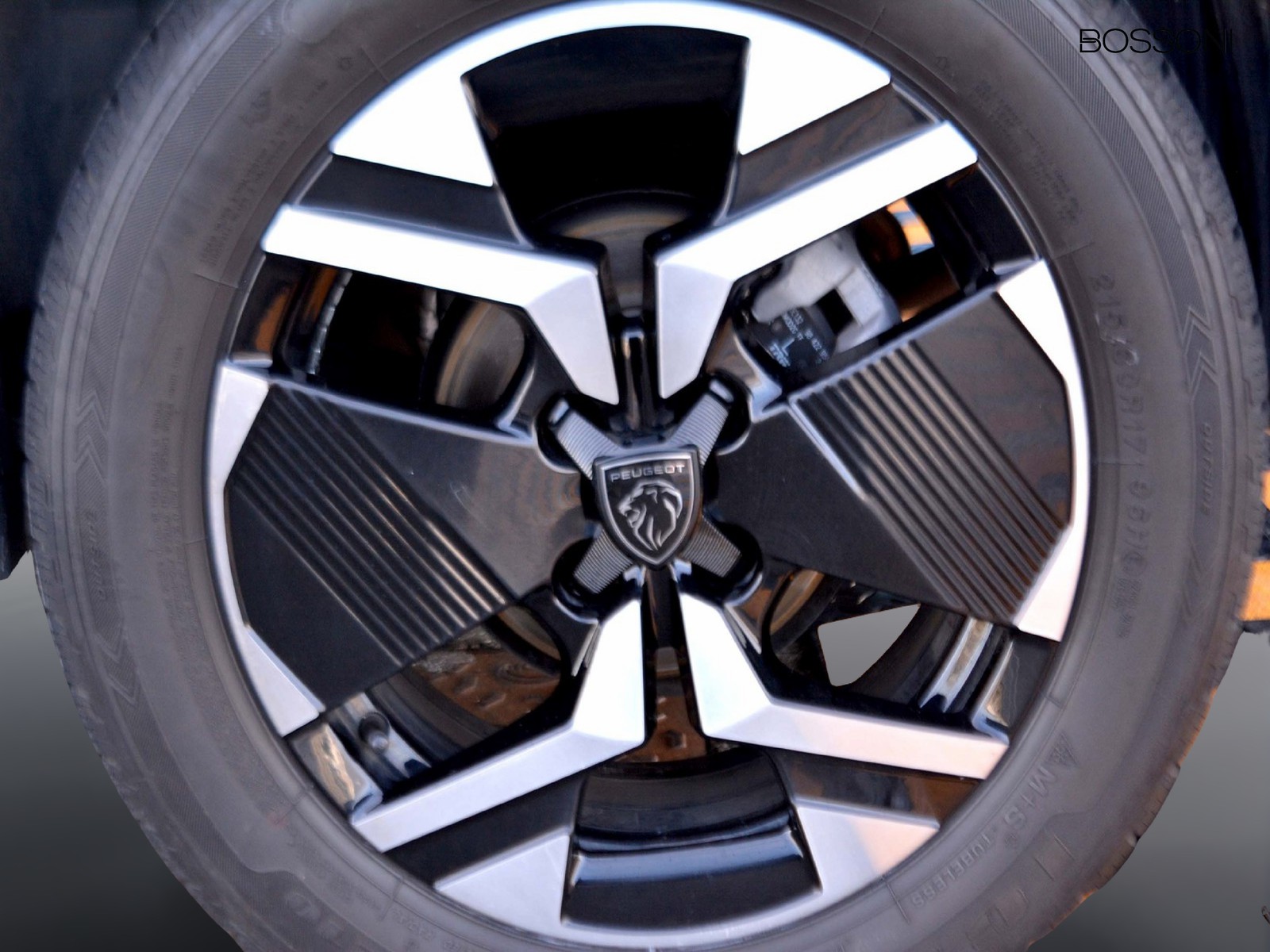 15 - Peugeot 2008 1.2 puretech 130cv gt eat8 s&s