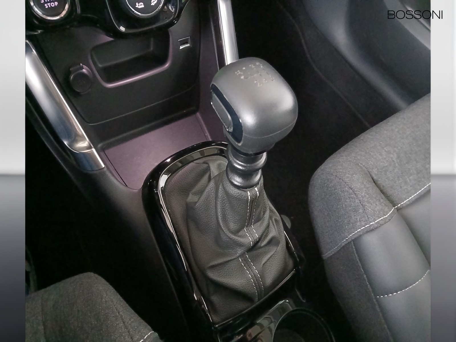 14 - Citroen C3 Aircross 1.5 bluehdi 110cv shine pack s&s