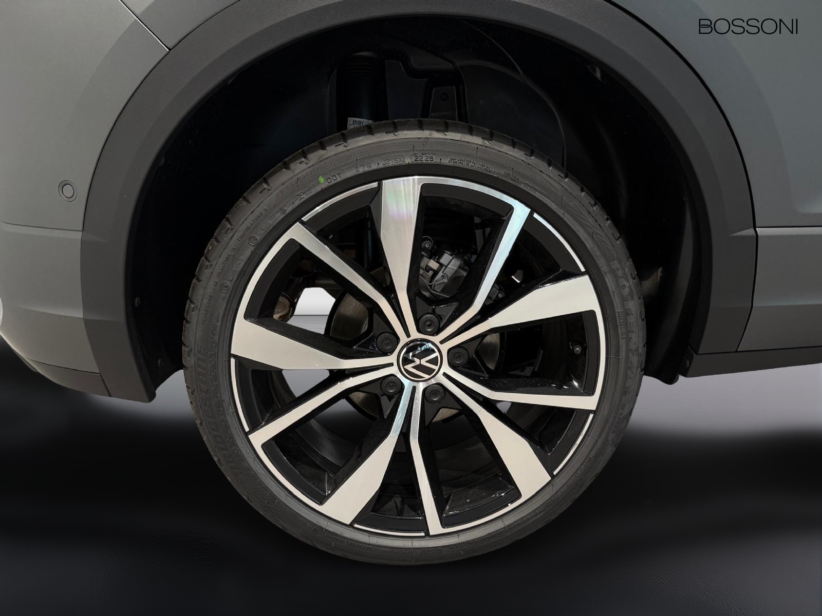 3 - Volkswagen T-Roc 1.0 tsi 115cv r-line plus