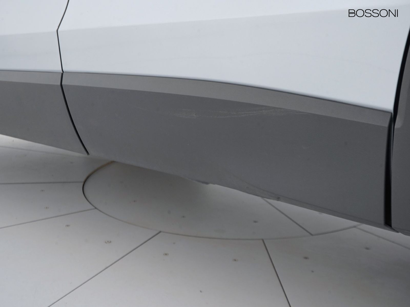 33 - Volkswagen Tiguan 2.0 tdi scr 150cv life dsg